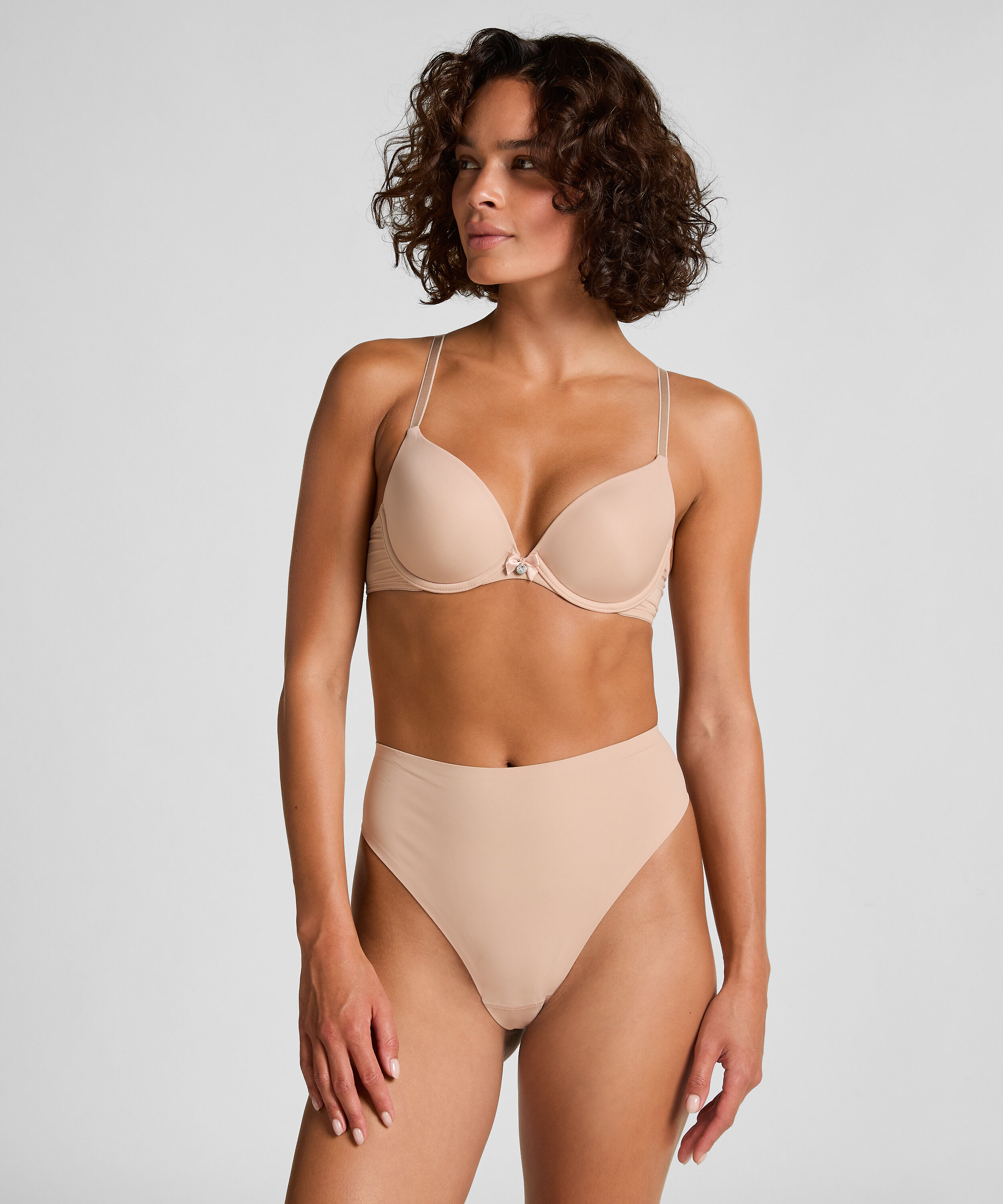 Sujetador con aros preformado Plunge, Beige