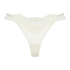 Tanga Harmony, Blanco