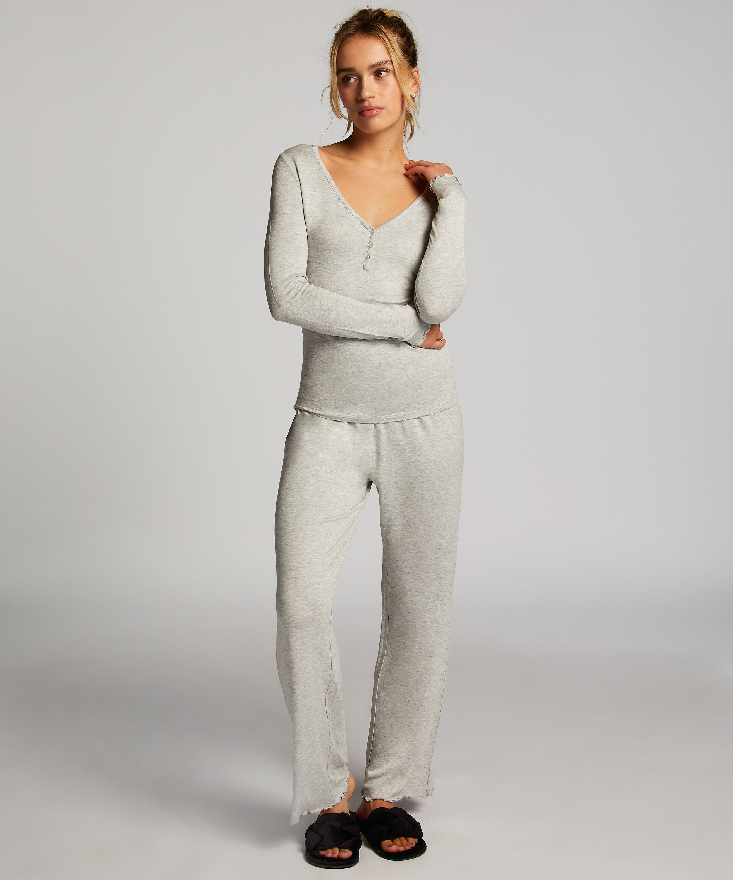 Conjunto de pijama, Gris