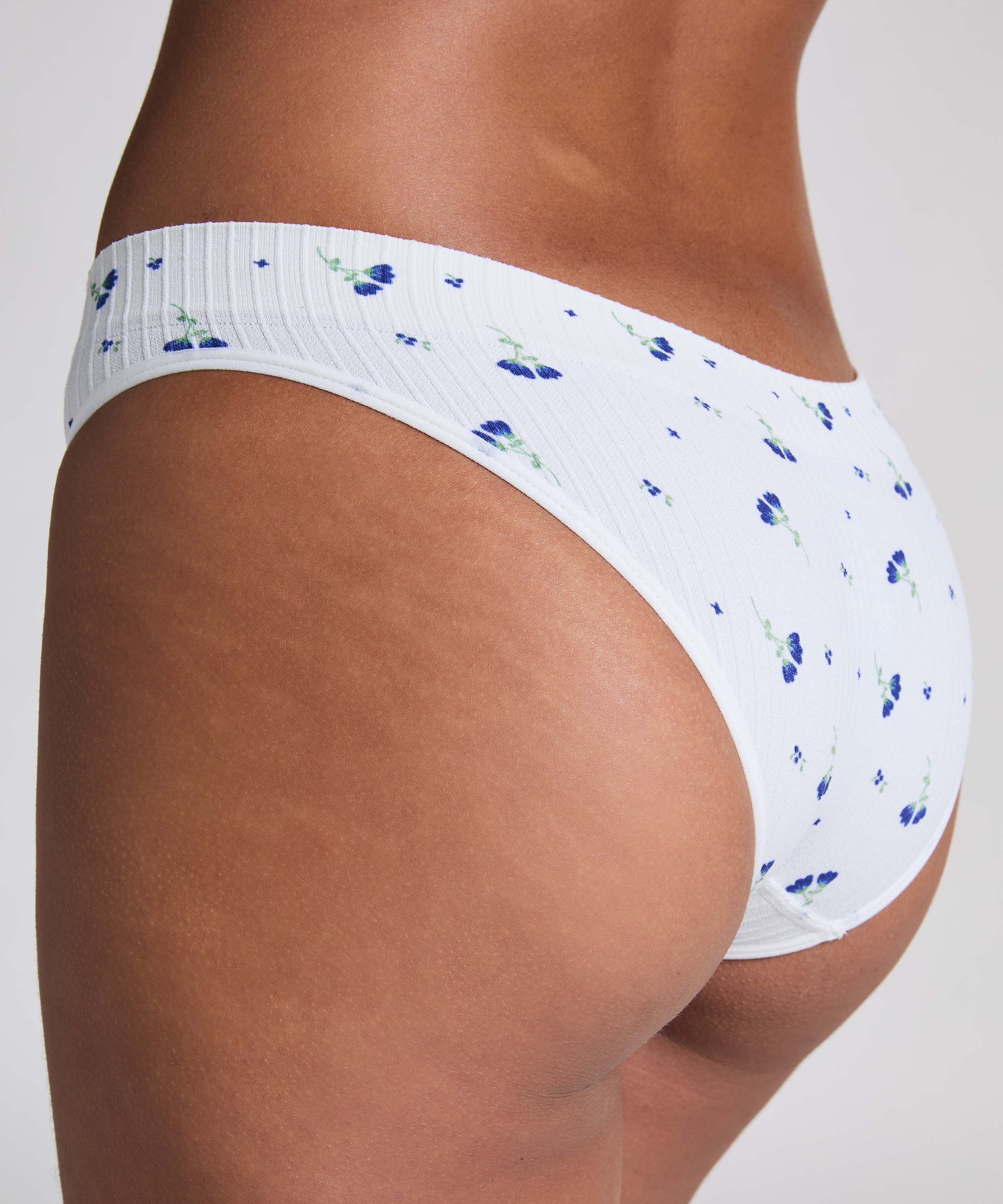 Brasileña Dianne, Blanco, main