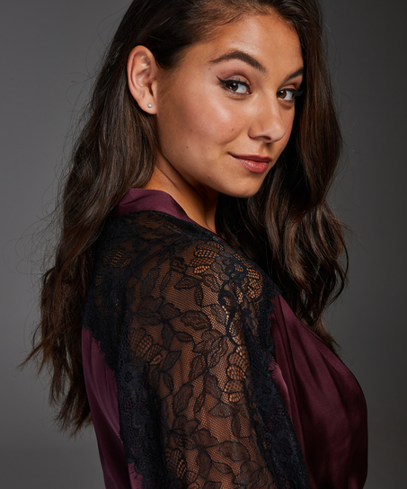 Kimono de sat&eacute;n Nadia, Rojo