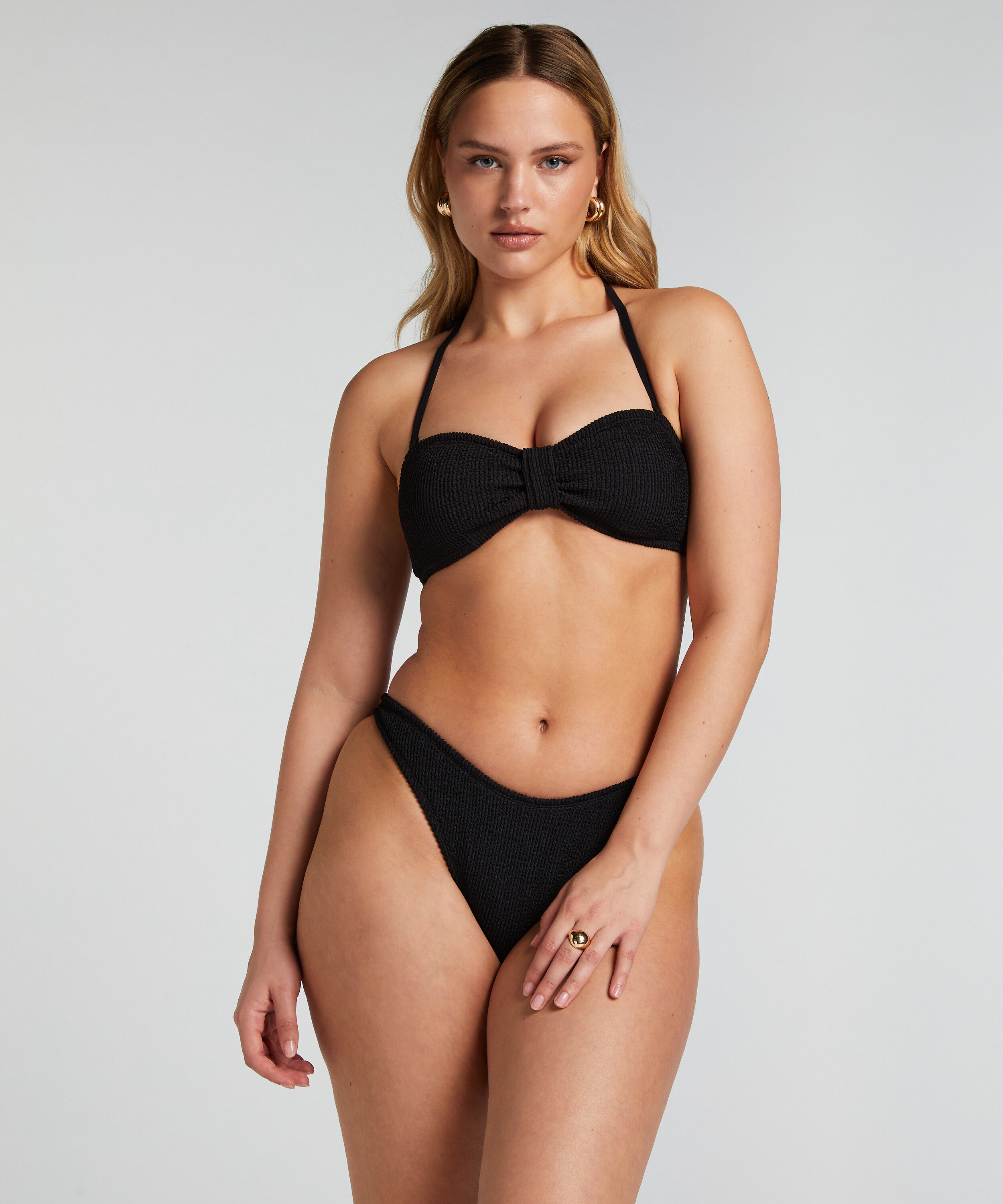 Braguita de Bikini de Corte Alto Crinkle, Negro