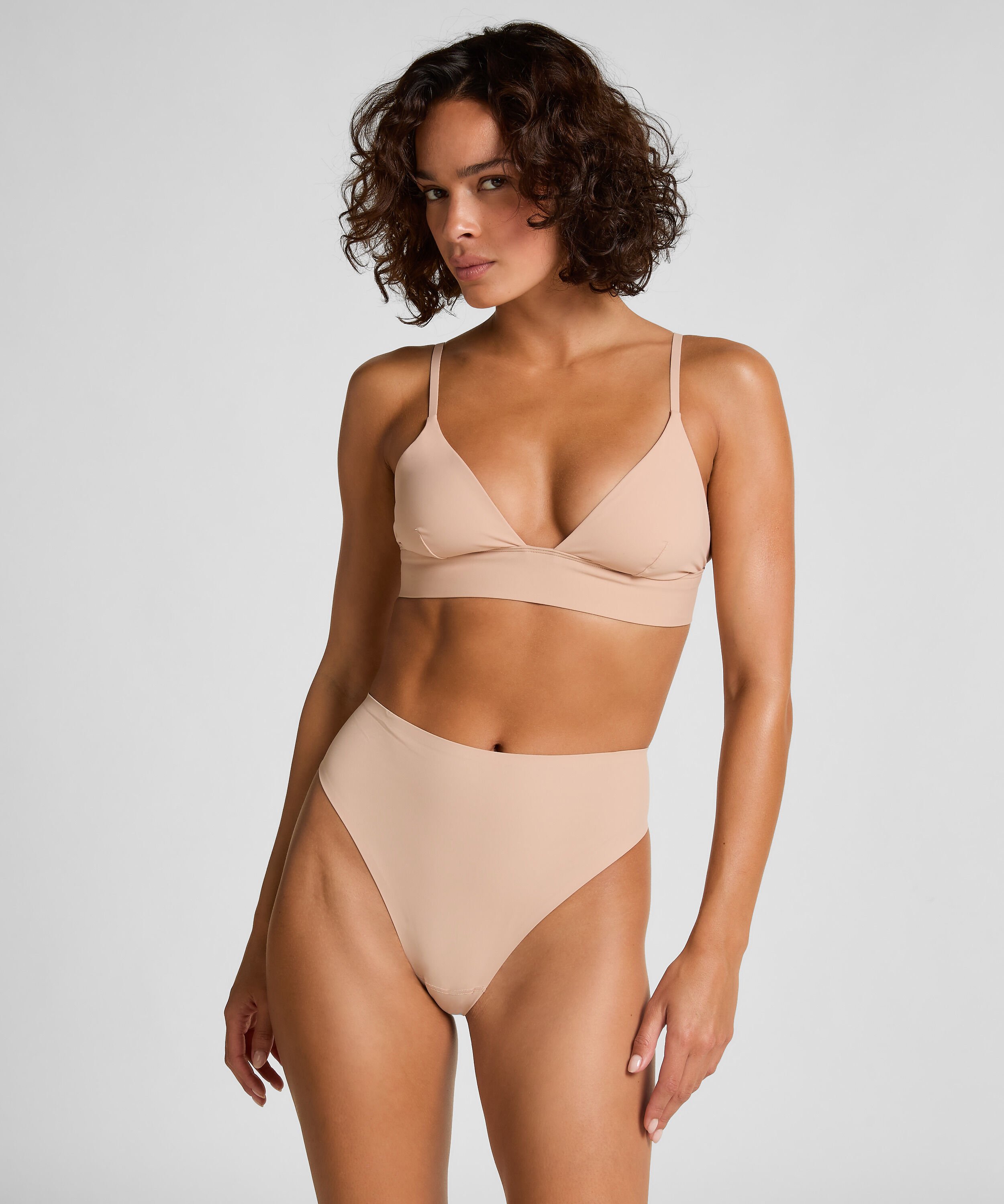 Triangular Bralette Smooth