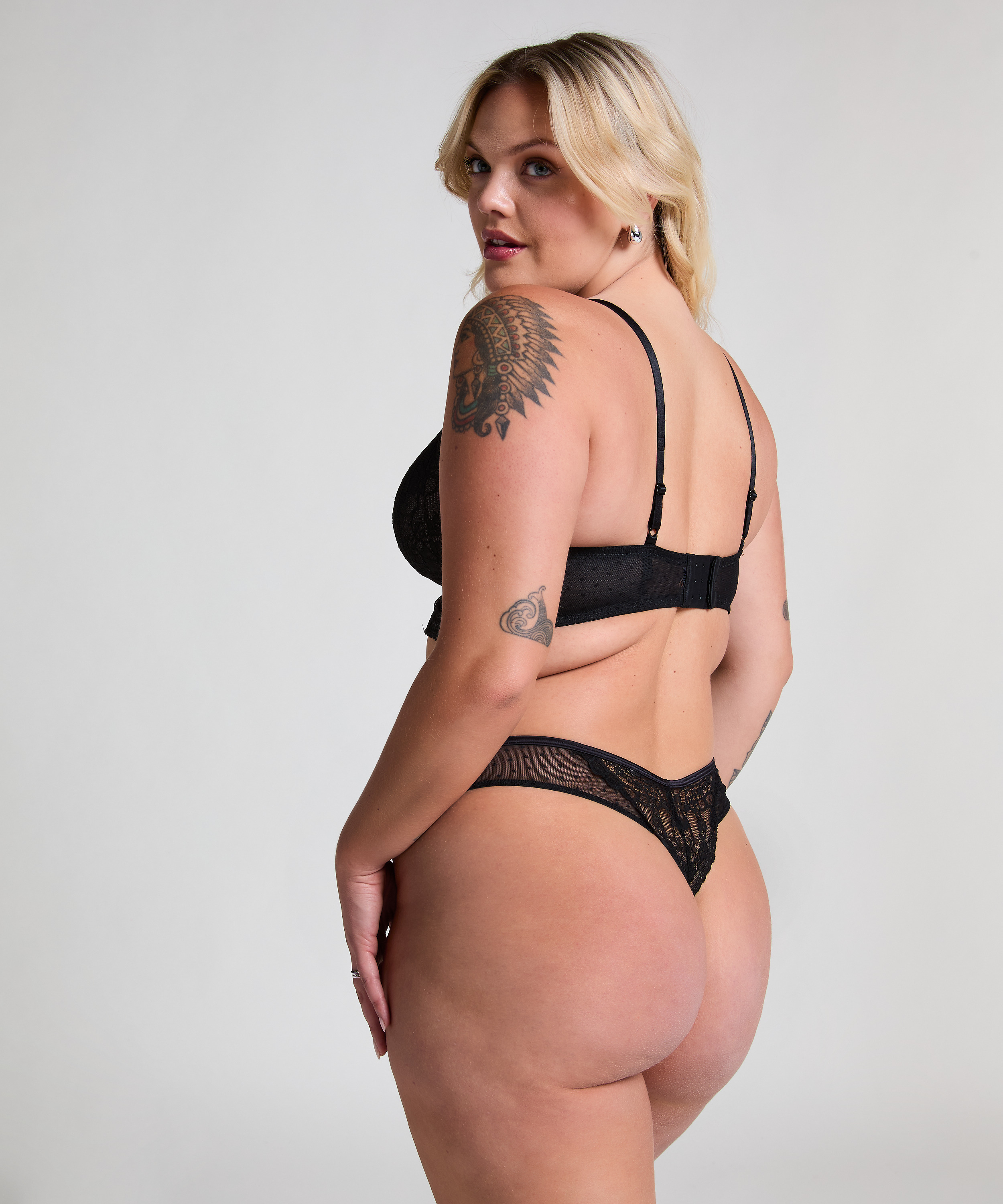 Sujetador de aros longline acolchado Juliette, Negro, main