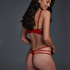 Tanga Eve, Rojo