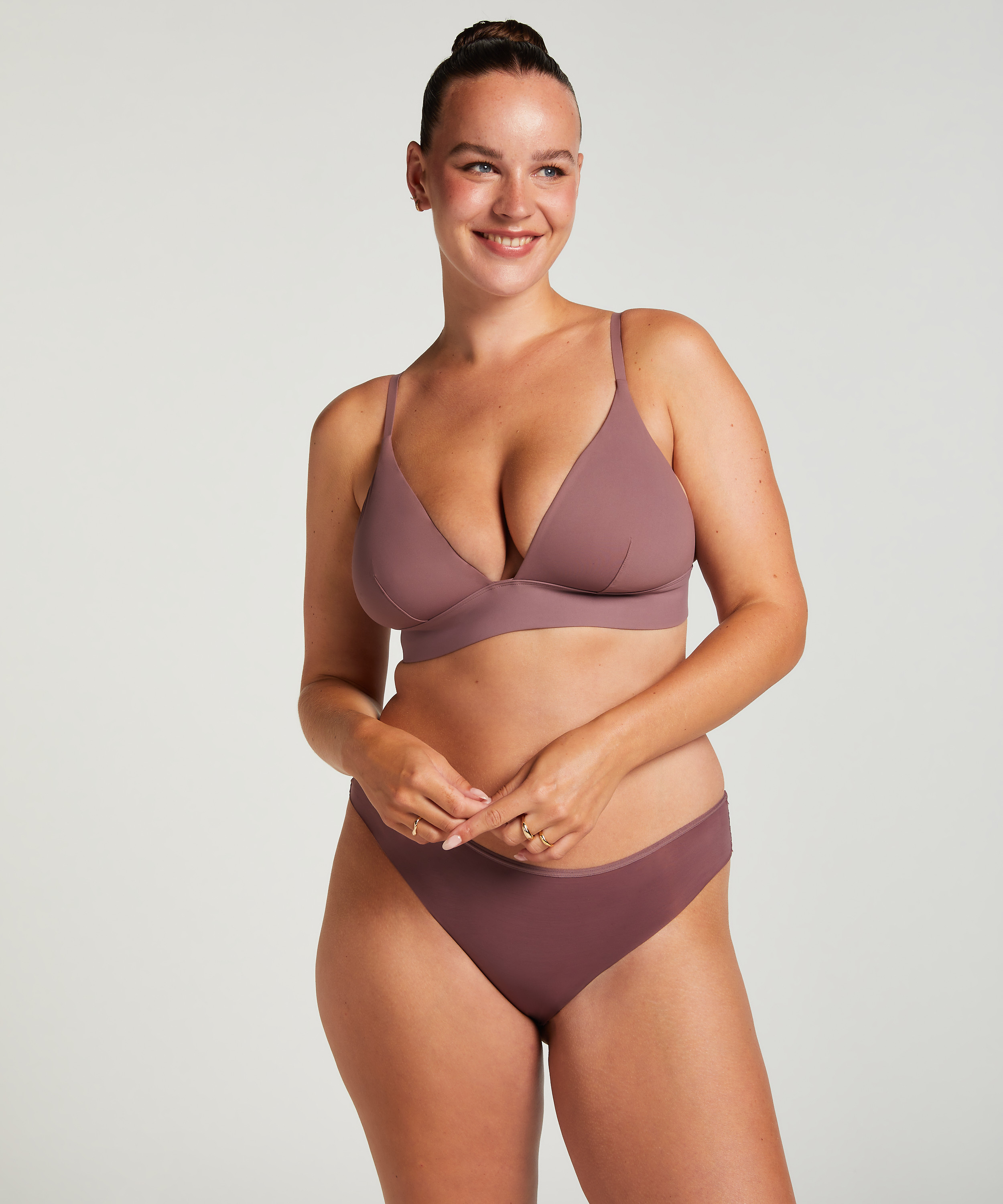 Triangular Bralette Smooth, Morado, main