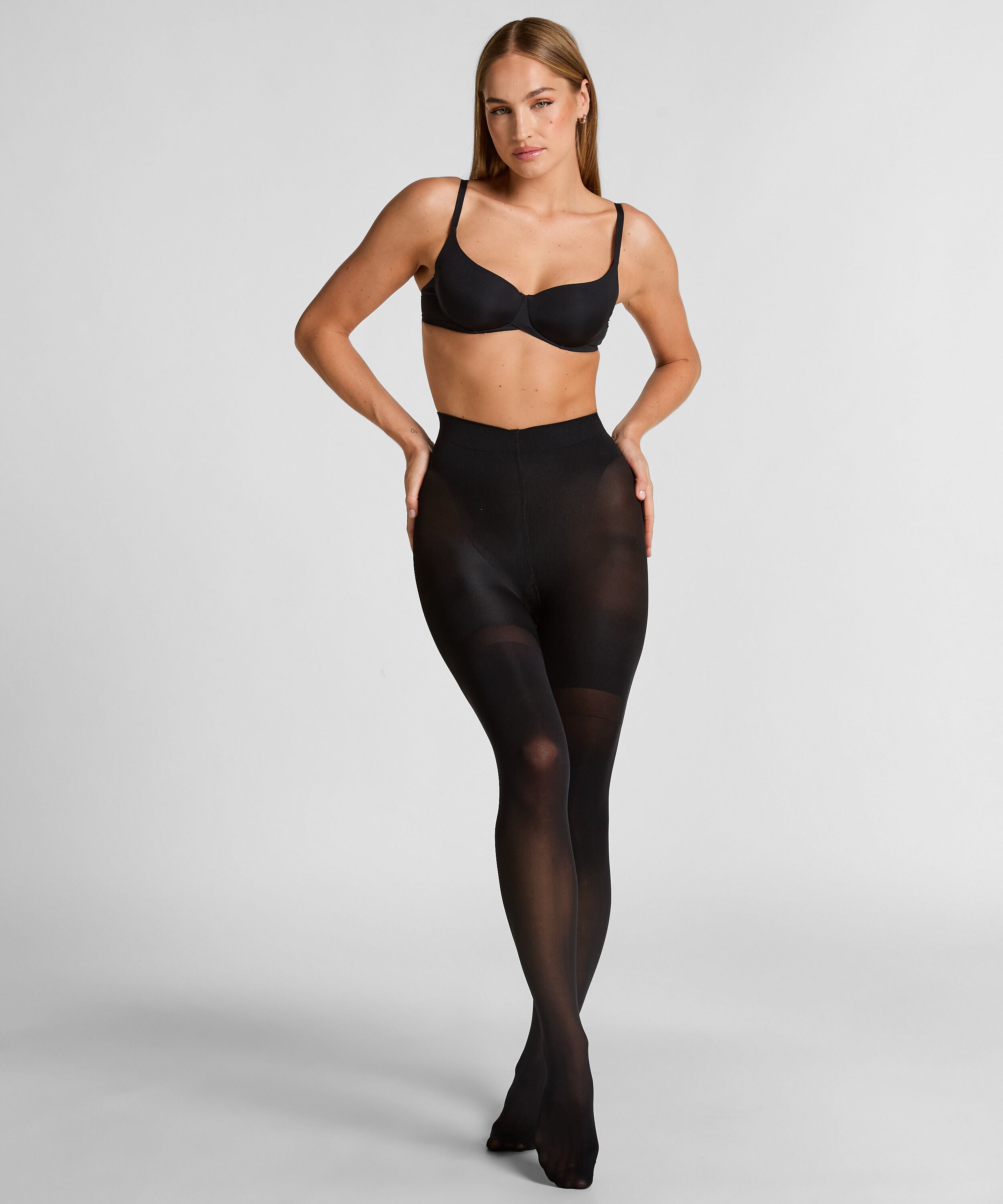Pantys 40 Denier Total Lift & Shape, Negro