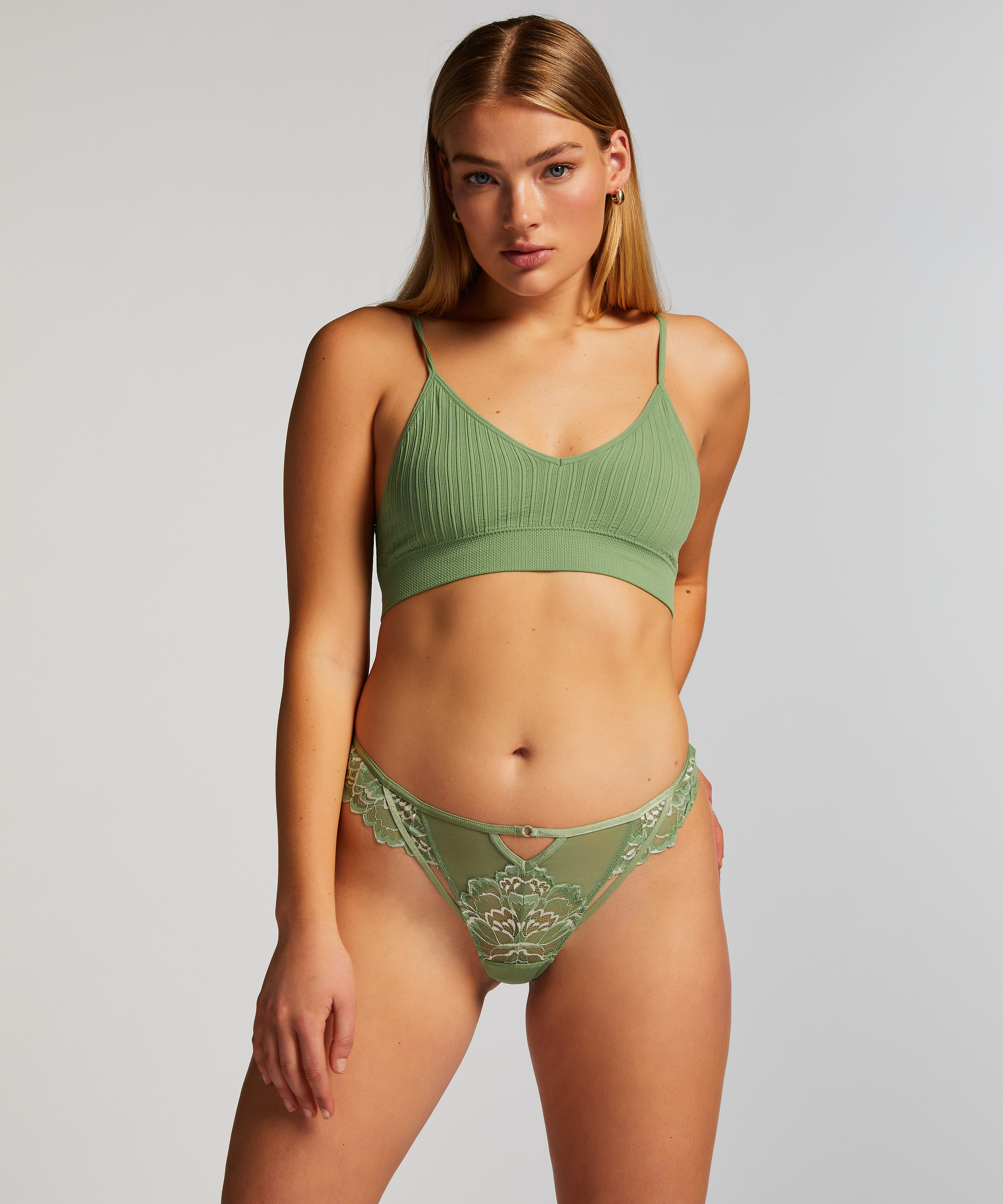 Tanga River, Verde, main