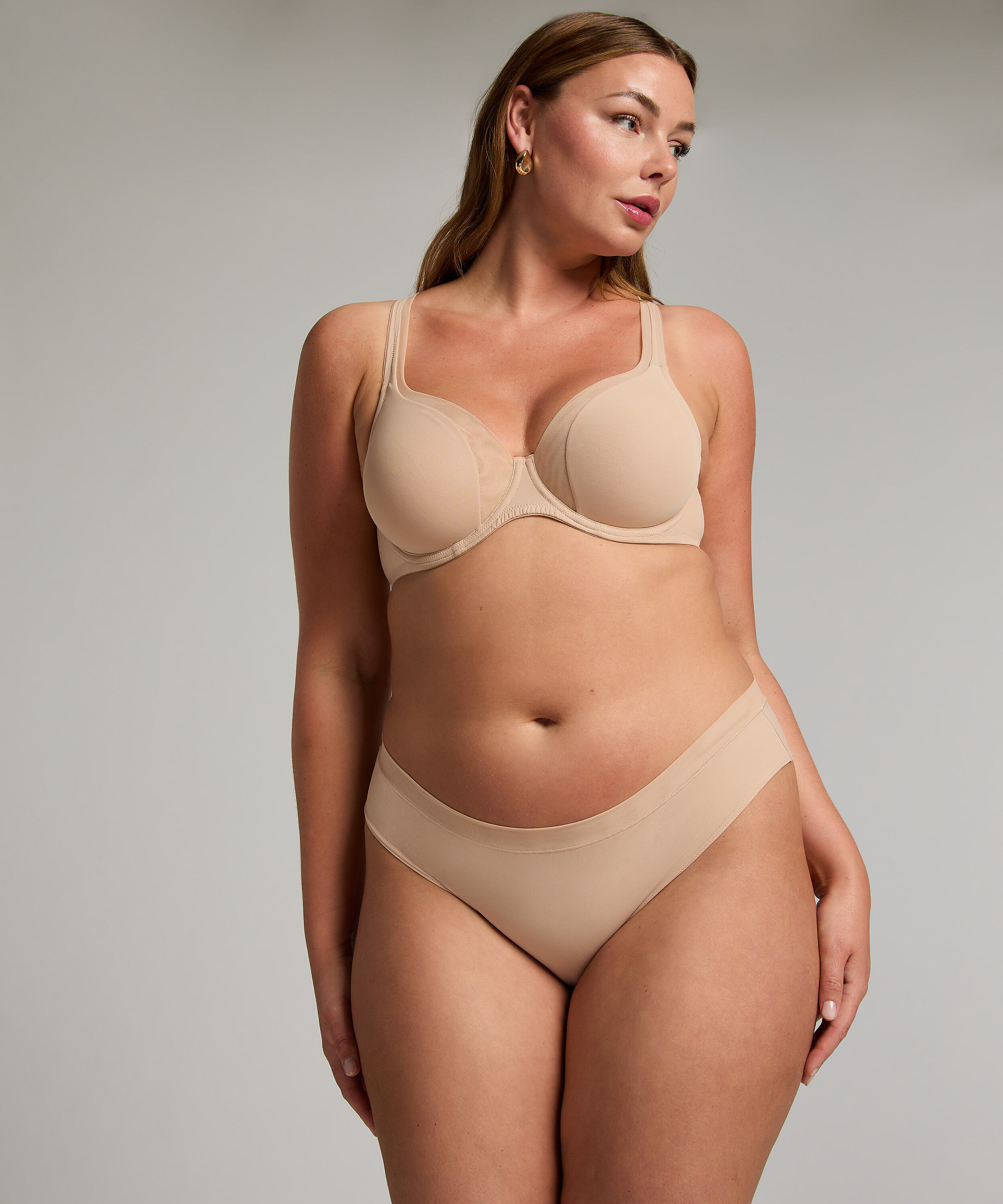 Brasileña Mesh, Beige