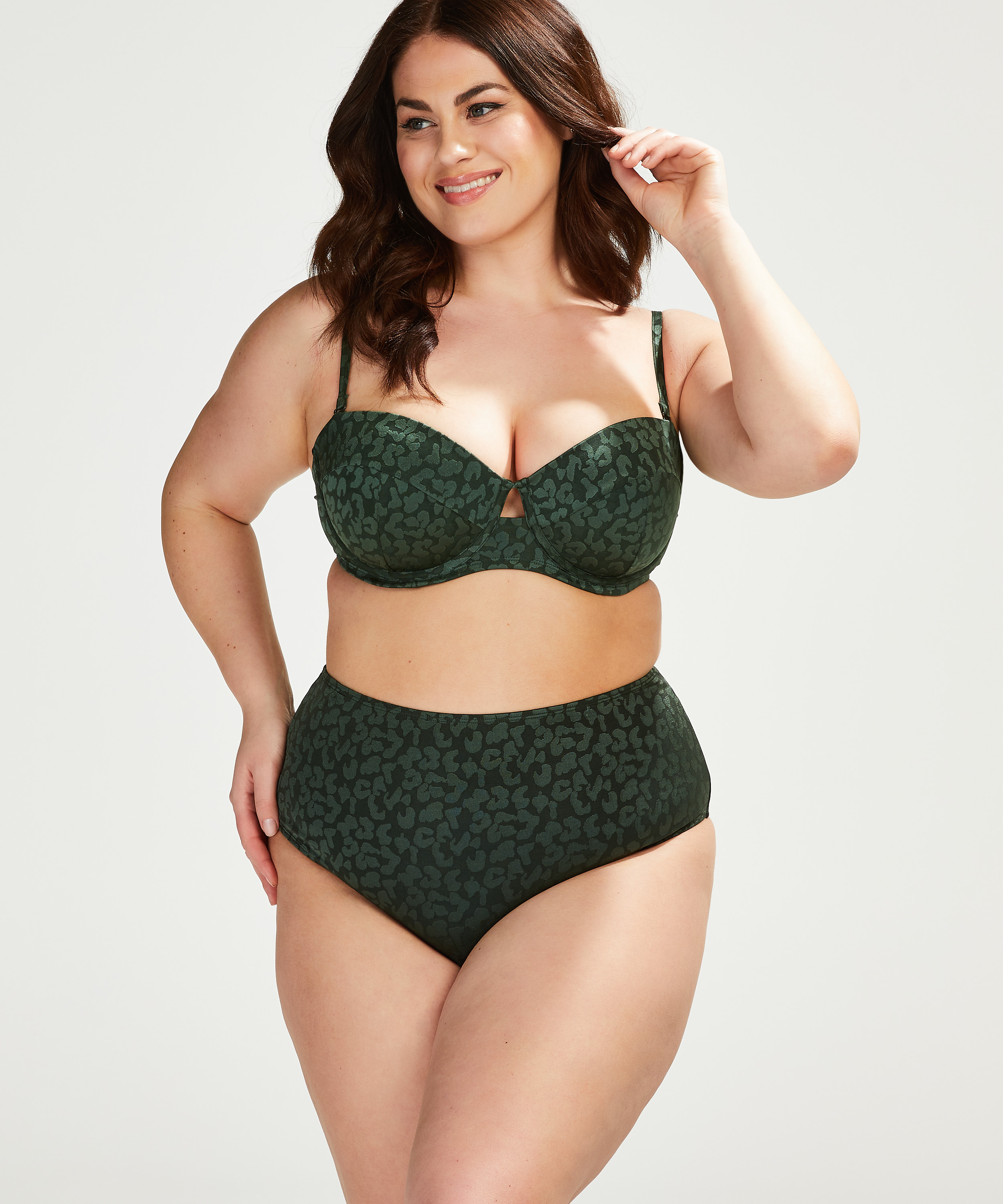 Top de bikini de aros preformado Tonal Leo Copa E +, Verde, main