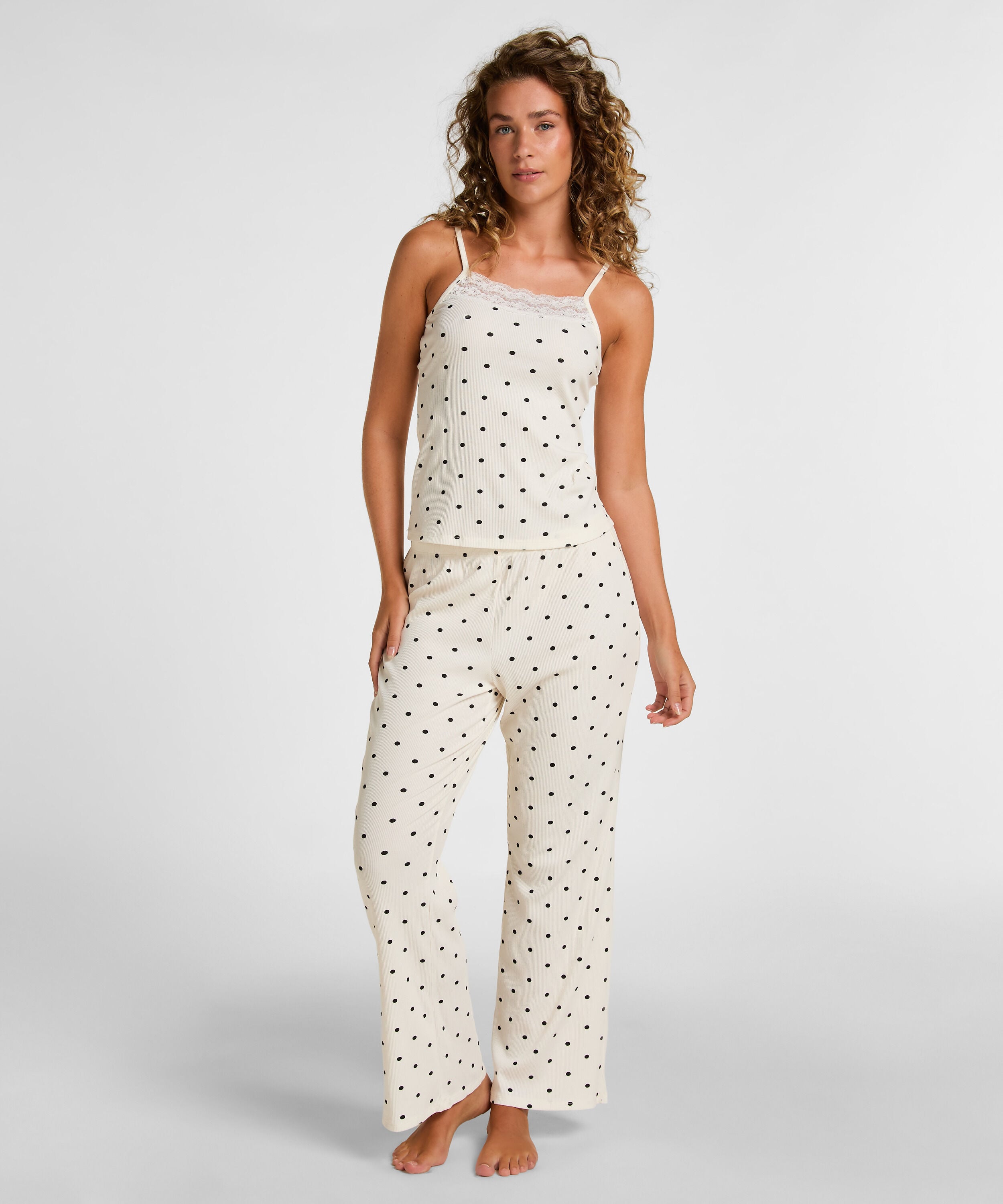 Conjunto Pijama Dots