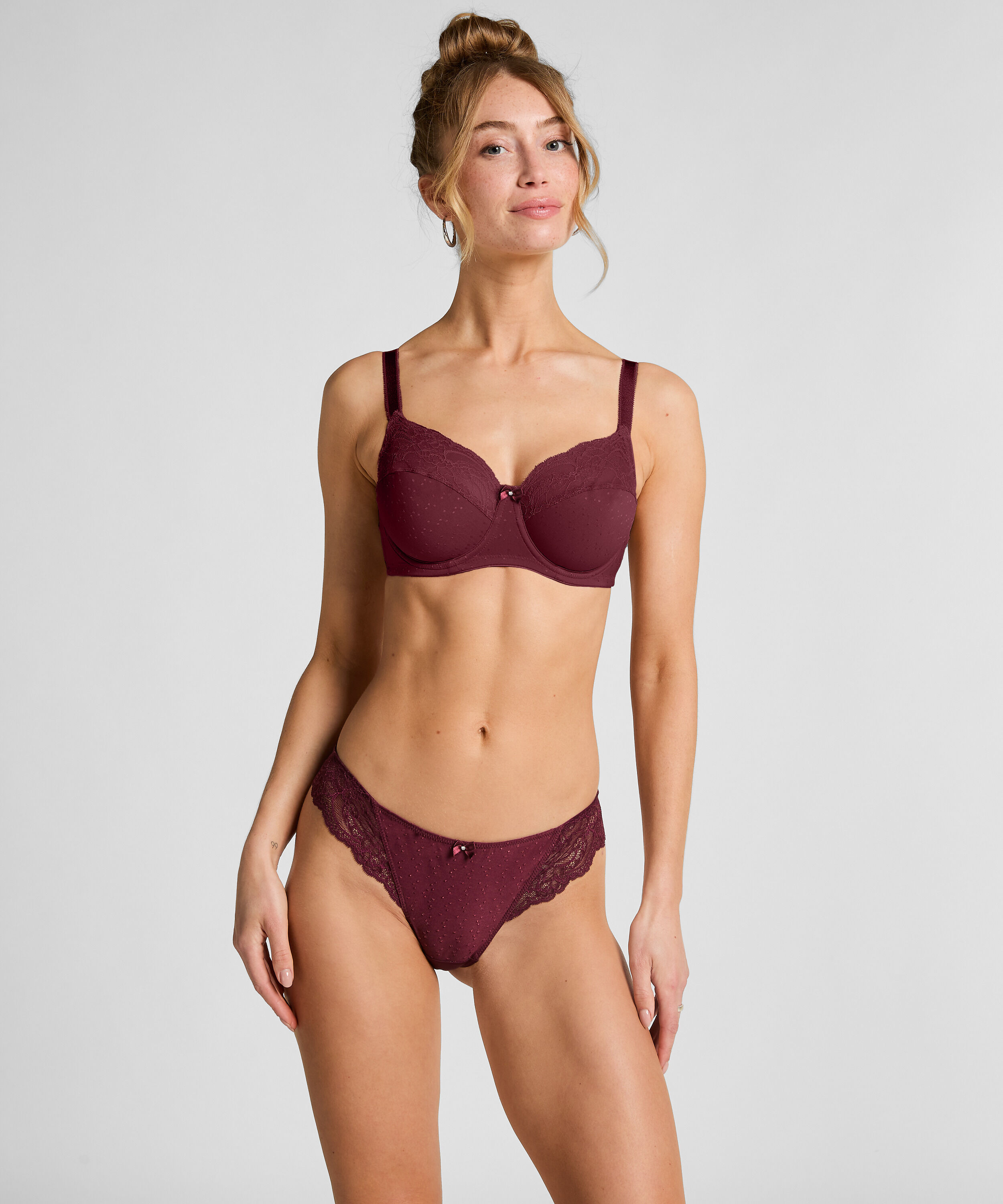 Tanga Sophie