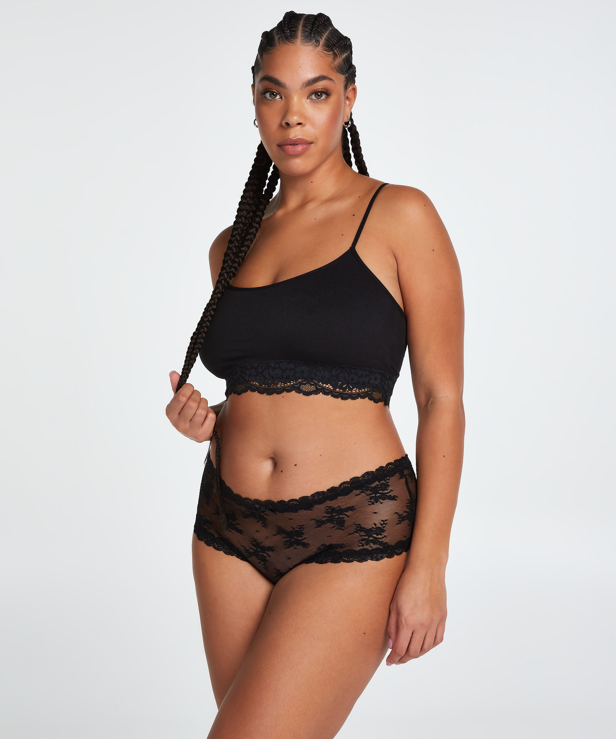 Brasileña en forma de V Curvy, Negro