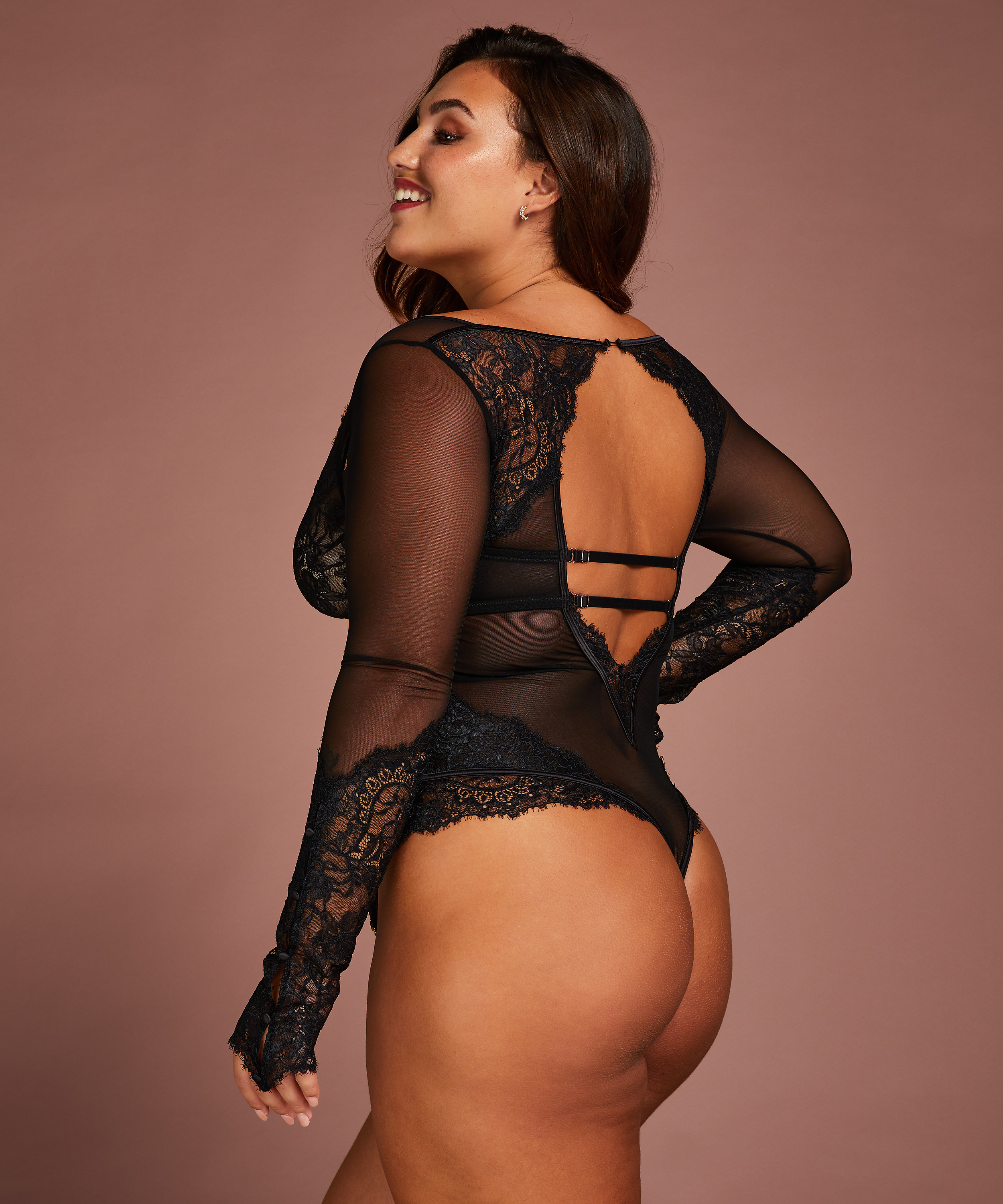 Bodi Cecile, Negro, main