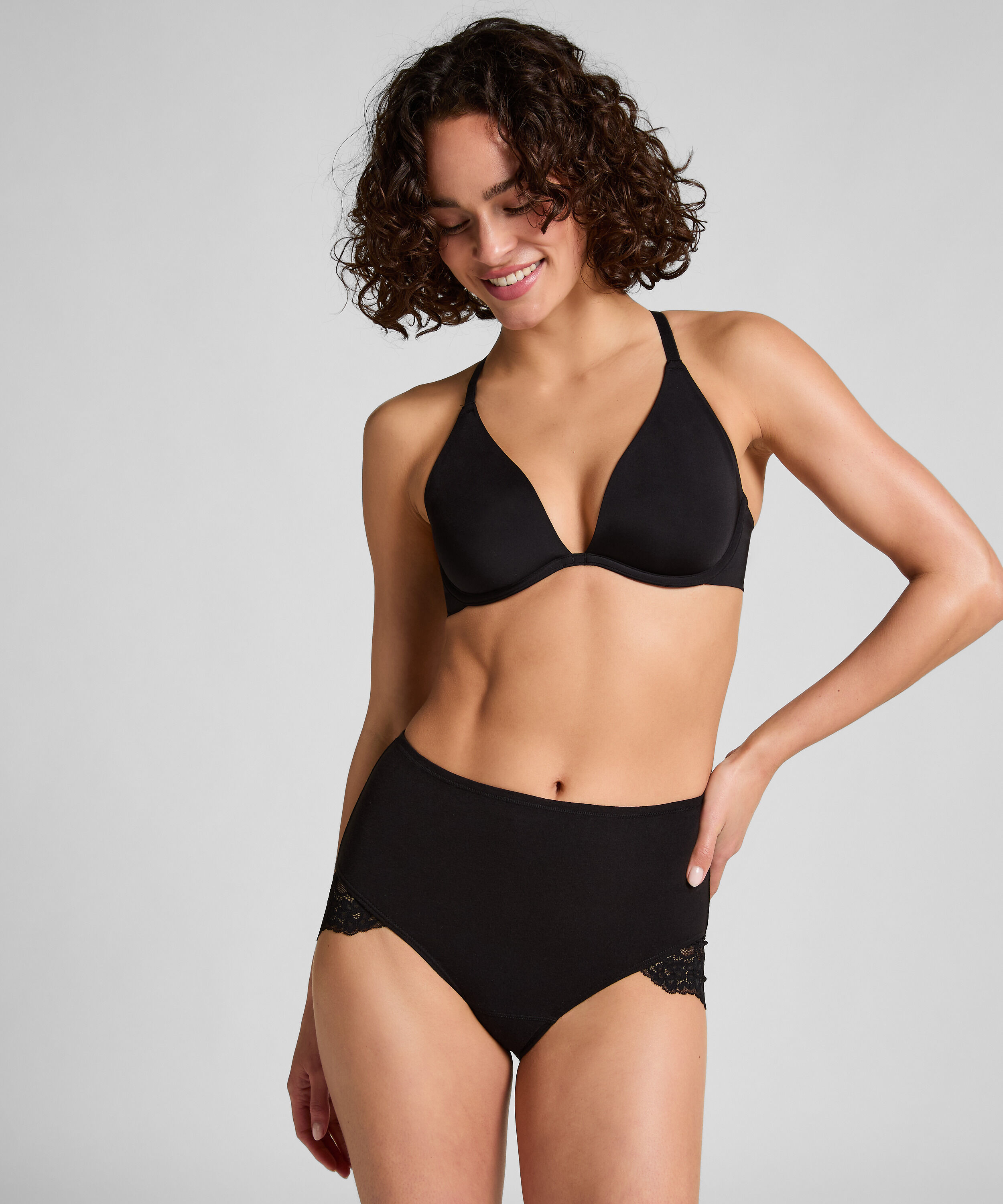Superslip maxi de encaje, Negro
