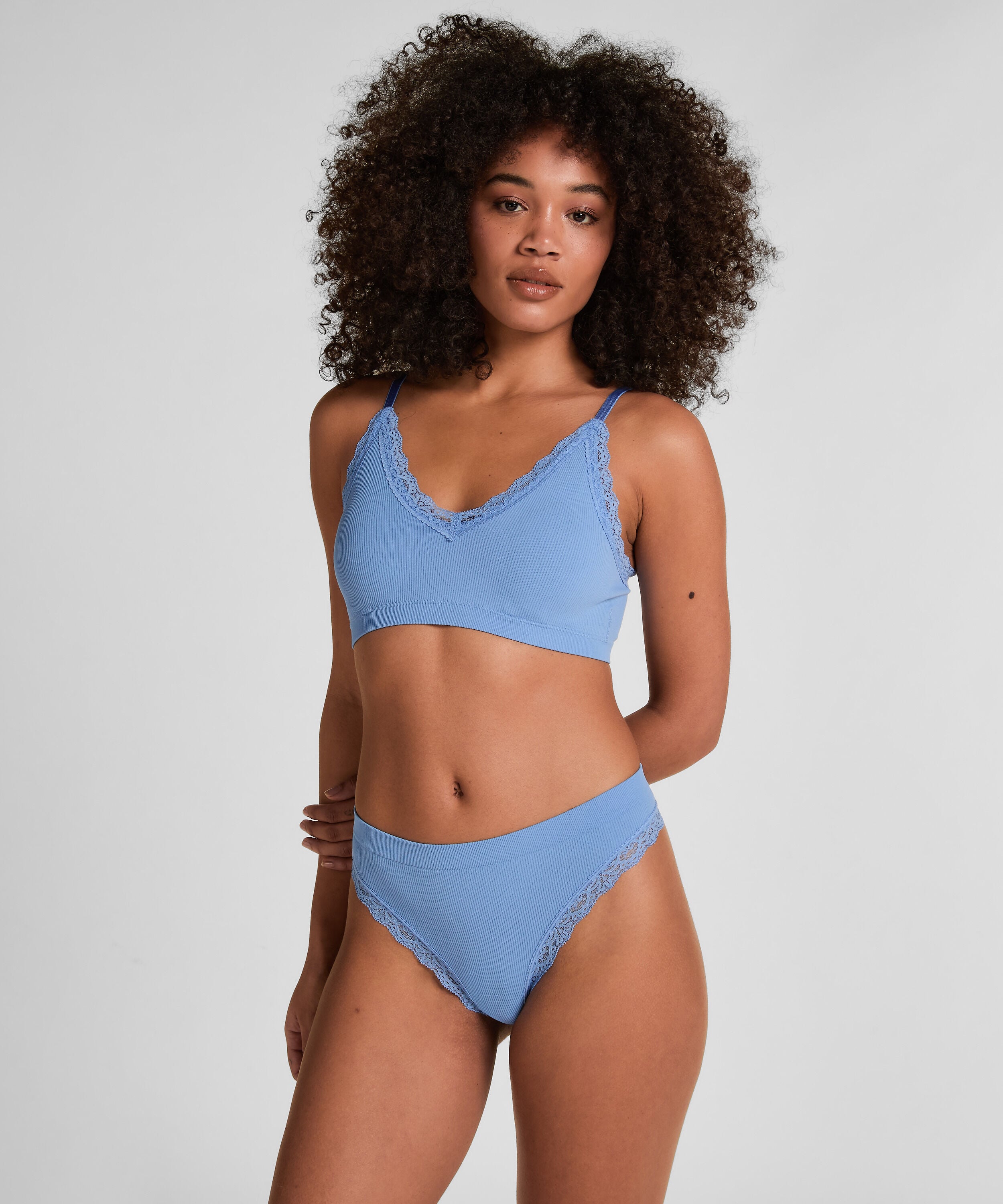 Tanga Lola, Azul Tanga Lola, Azul