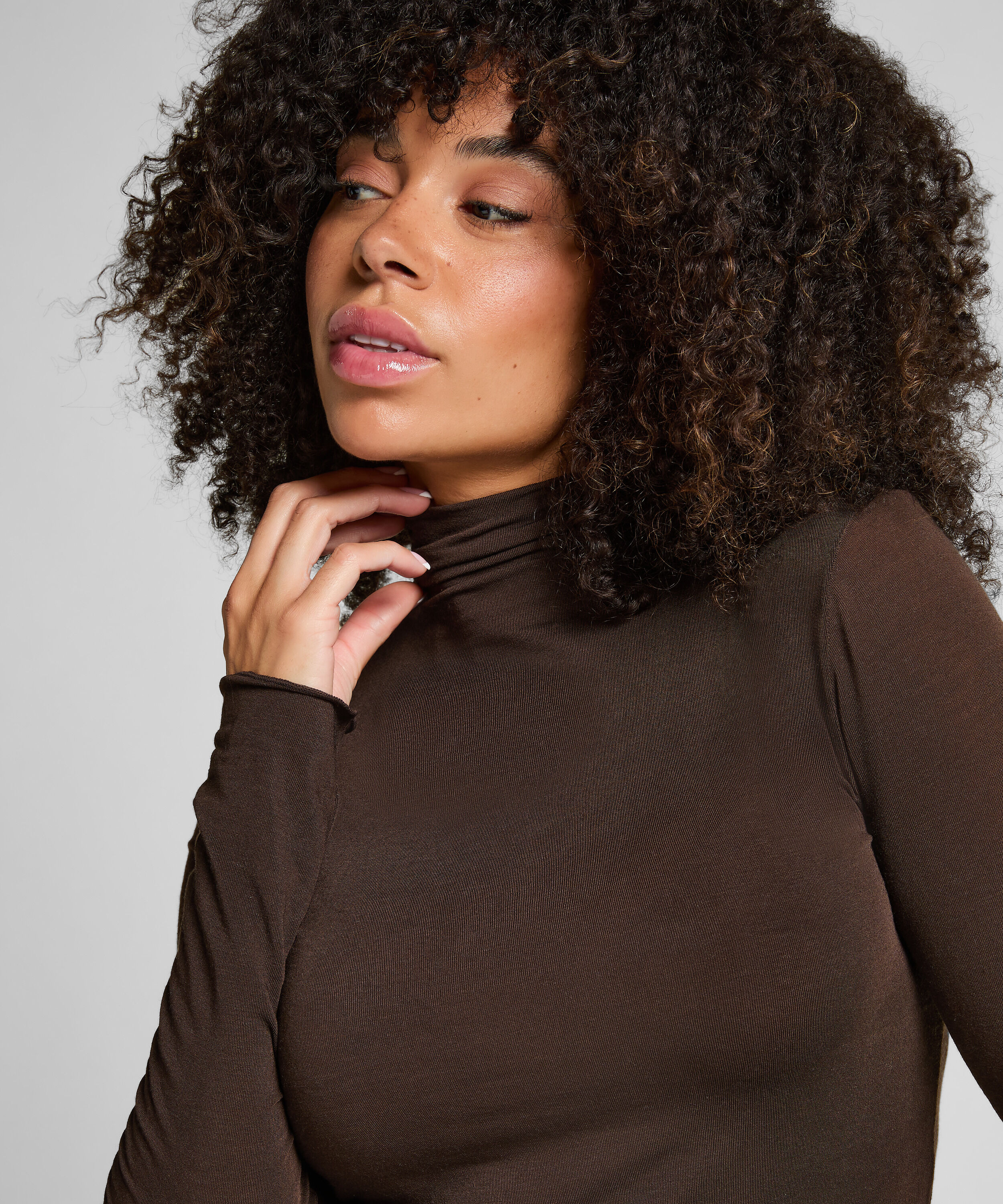 Camiseta de Cashmere con Cuello Alto super suave, Marrón