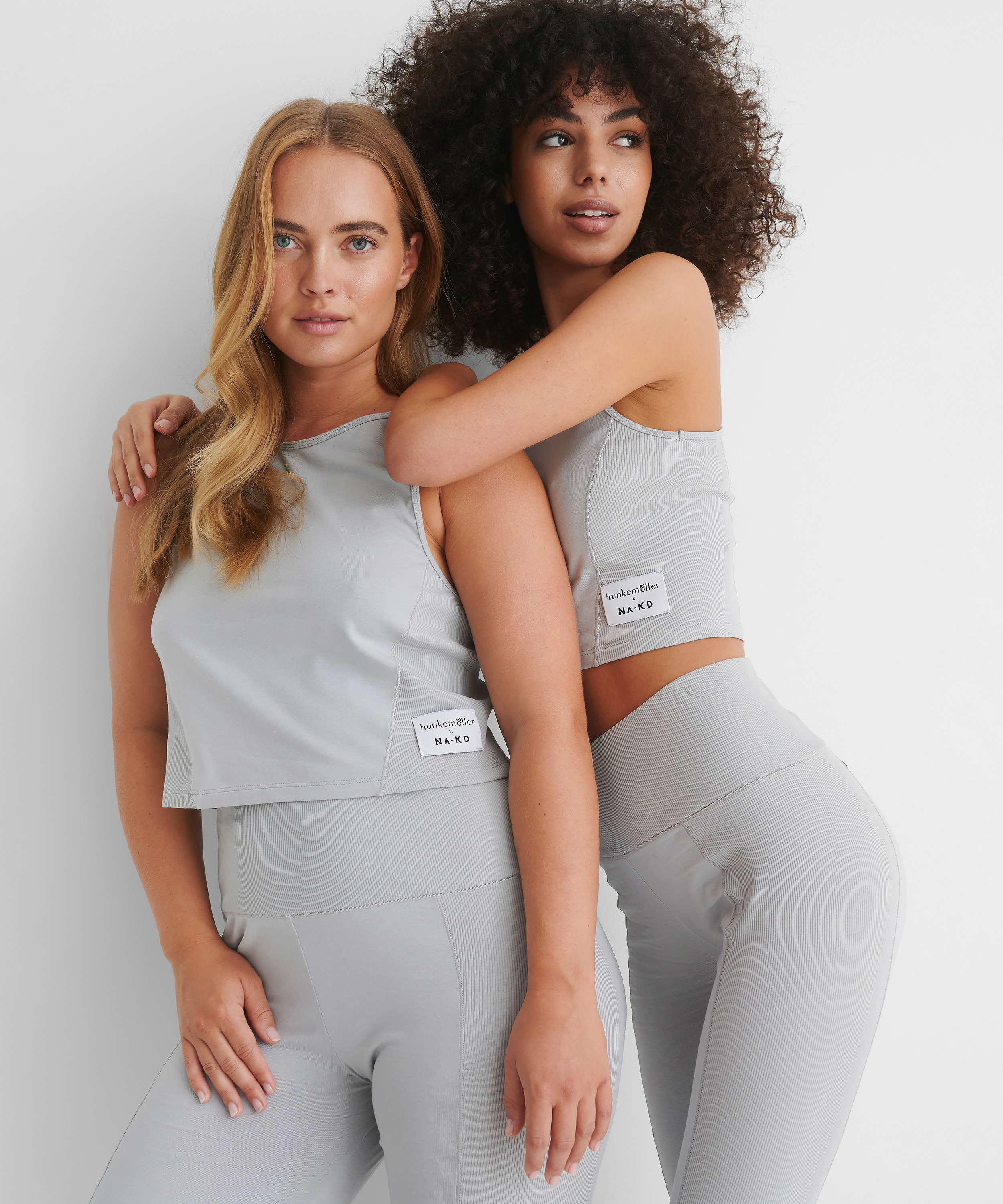 Top Avia HKM x NA-KD, Gris, main