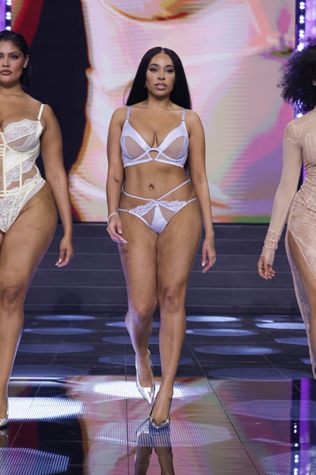 Brasile&ntilde;a con entrepierna abierta Nisha, Azul