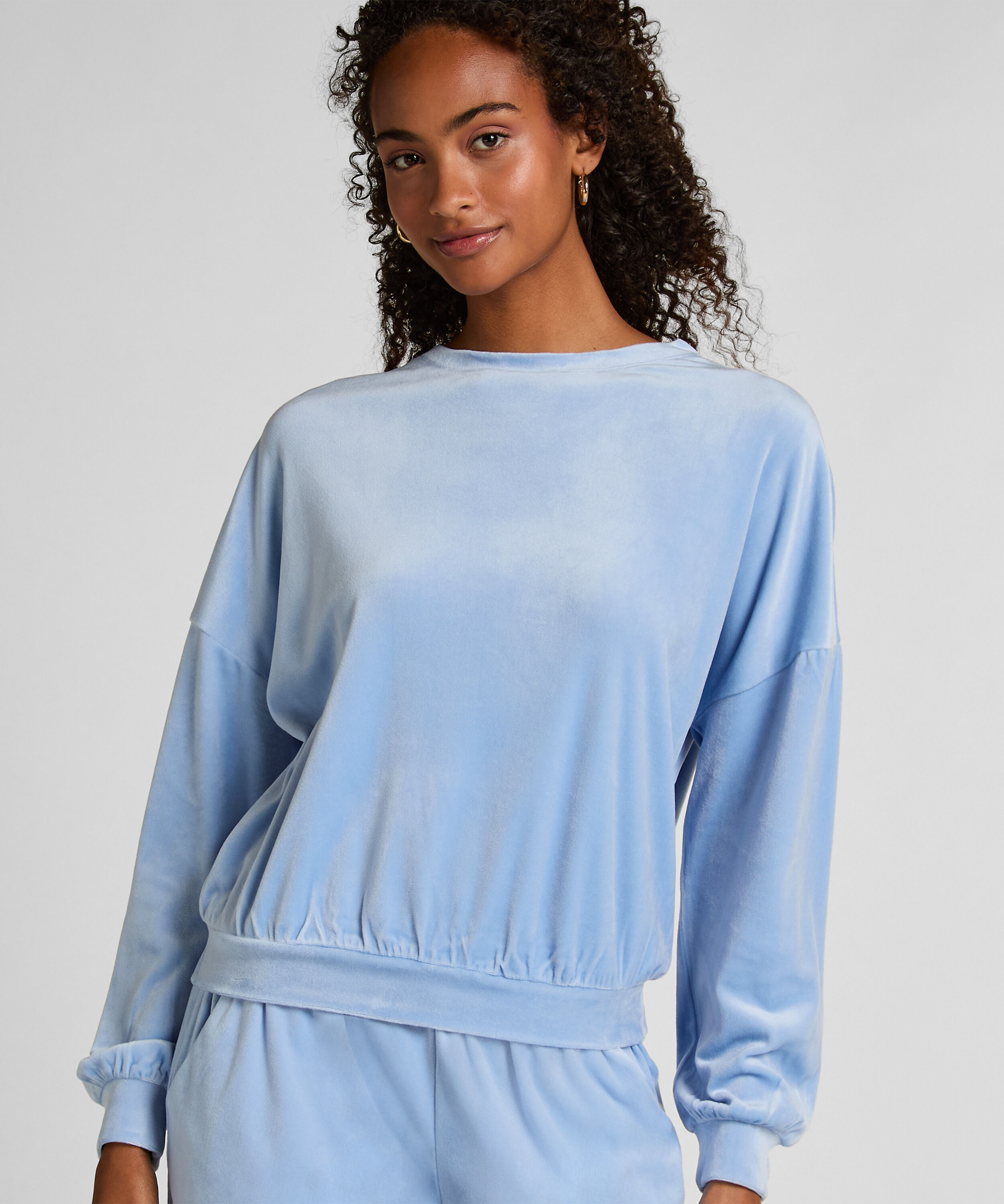 Top de terciopelo, Azul