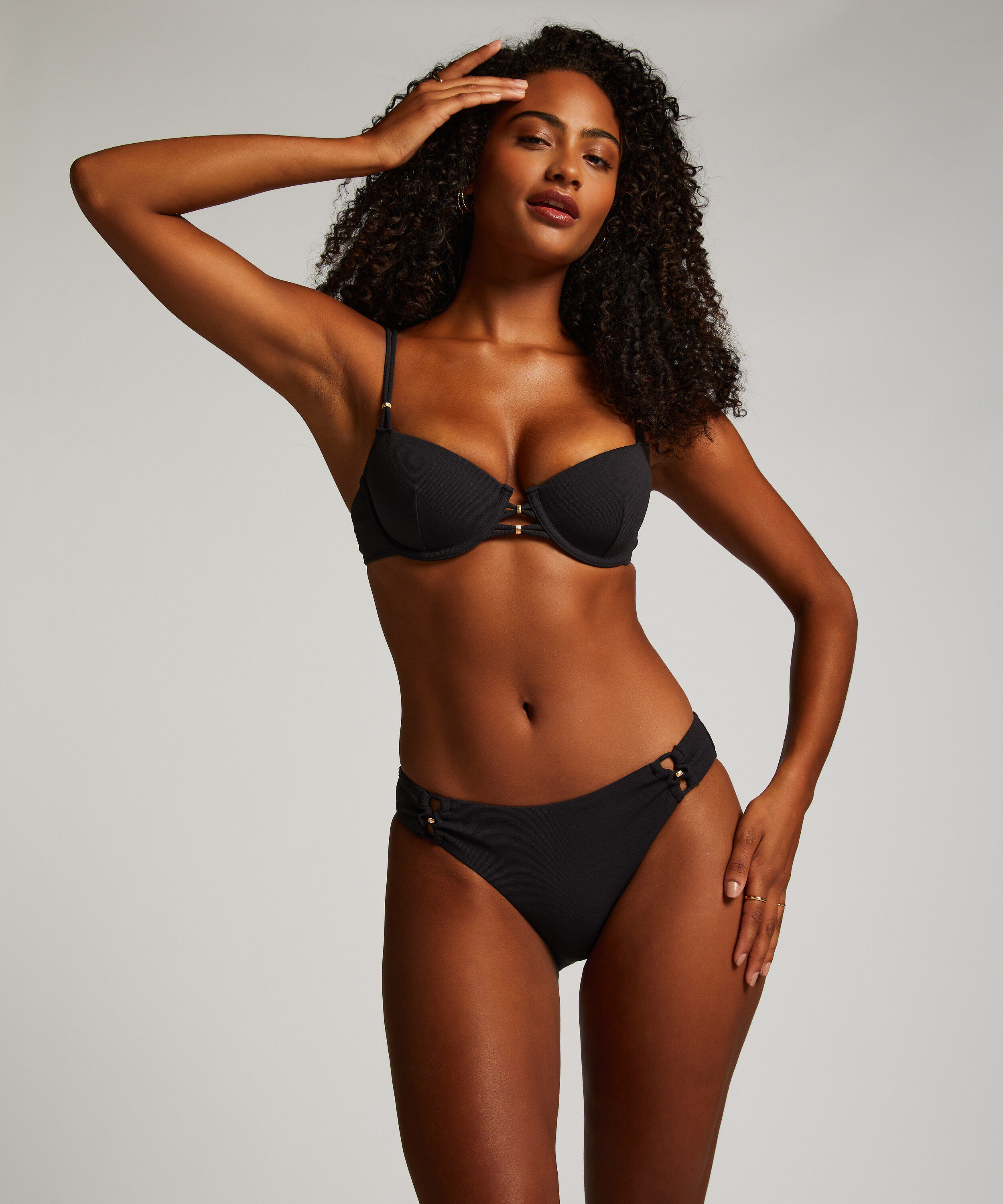 Braguita de Bikini Rio Holbox, Negro Braguita de Bikini Rio Holbox, Negro