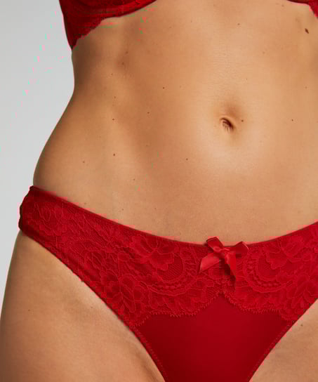 Tanga Teddy, Rojo