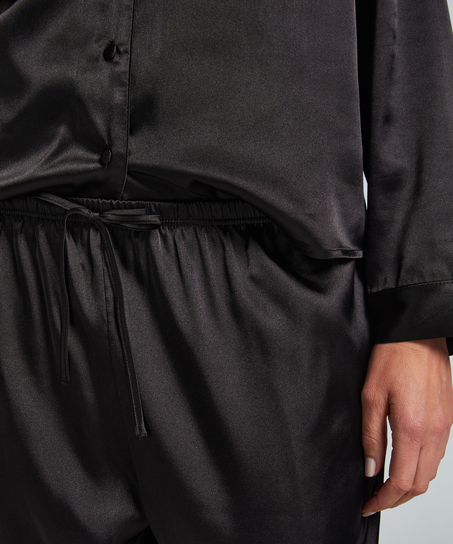 Pantalón de satén, Negro