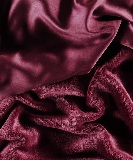 Albornoz de vell&oacute;n y sat&eacute;n, Morado