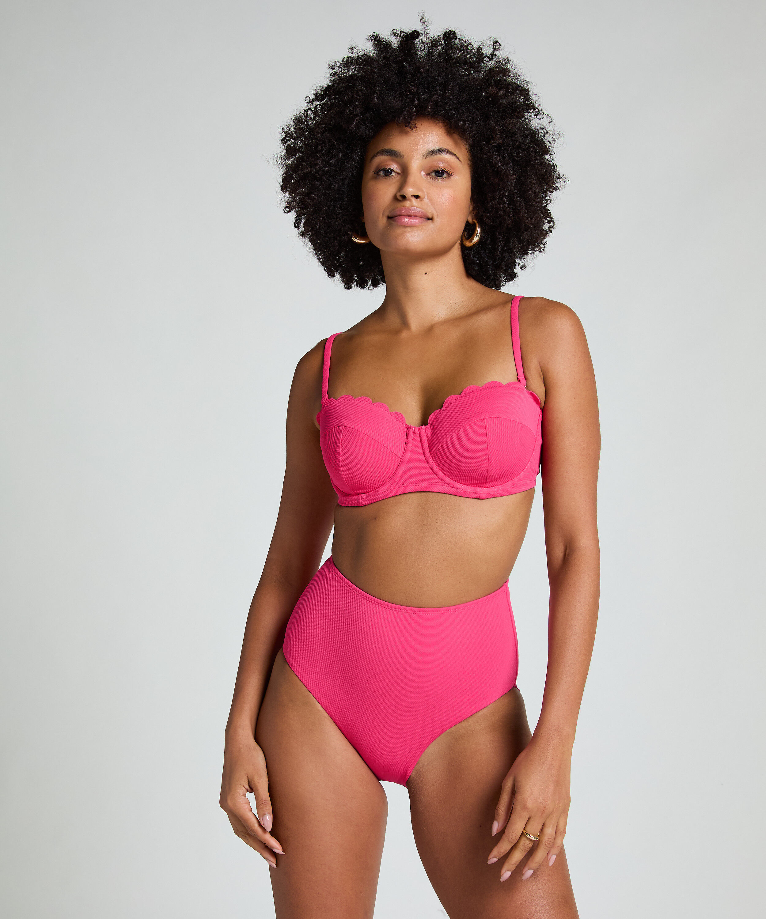 Braguita de bikini de cintura alta Scallop Rio, Rosa