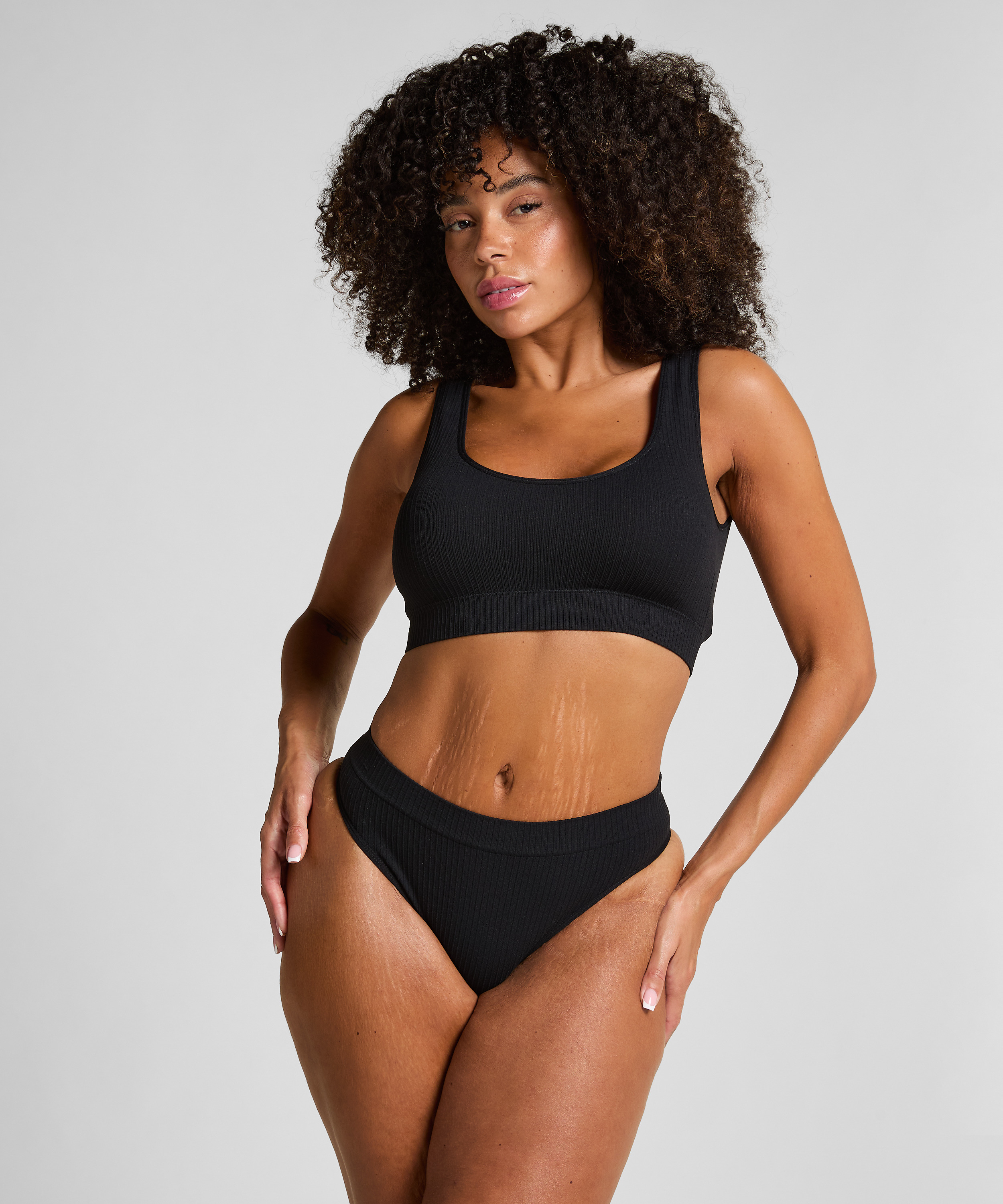 Brasile&ntilde;a Dianne, Negro, main