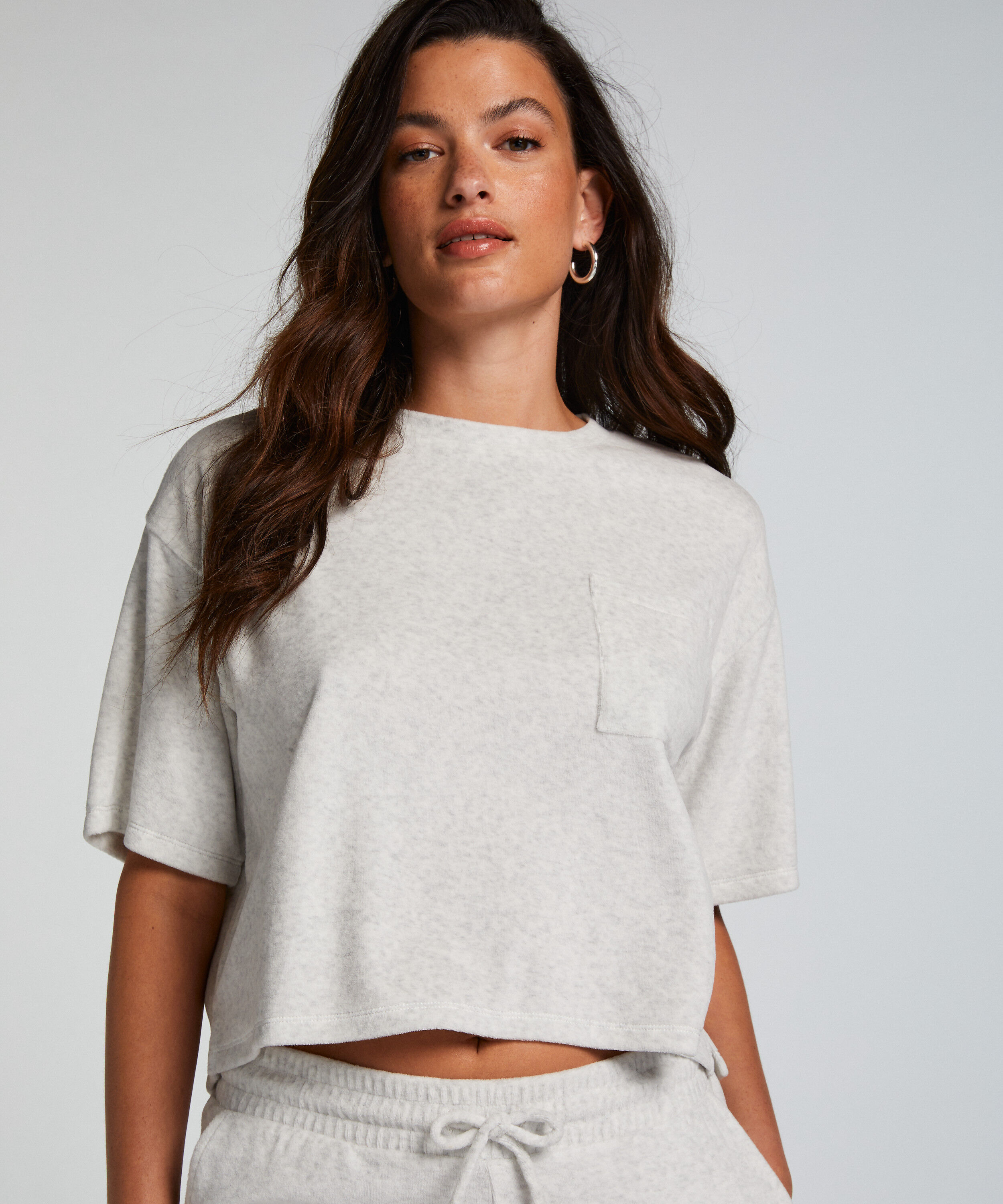 Top de terciopelo de manga corta, Gris