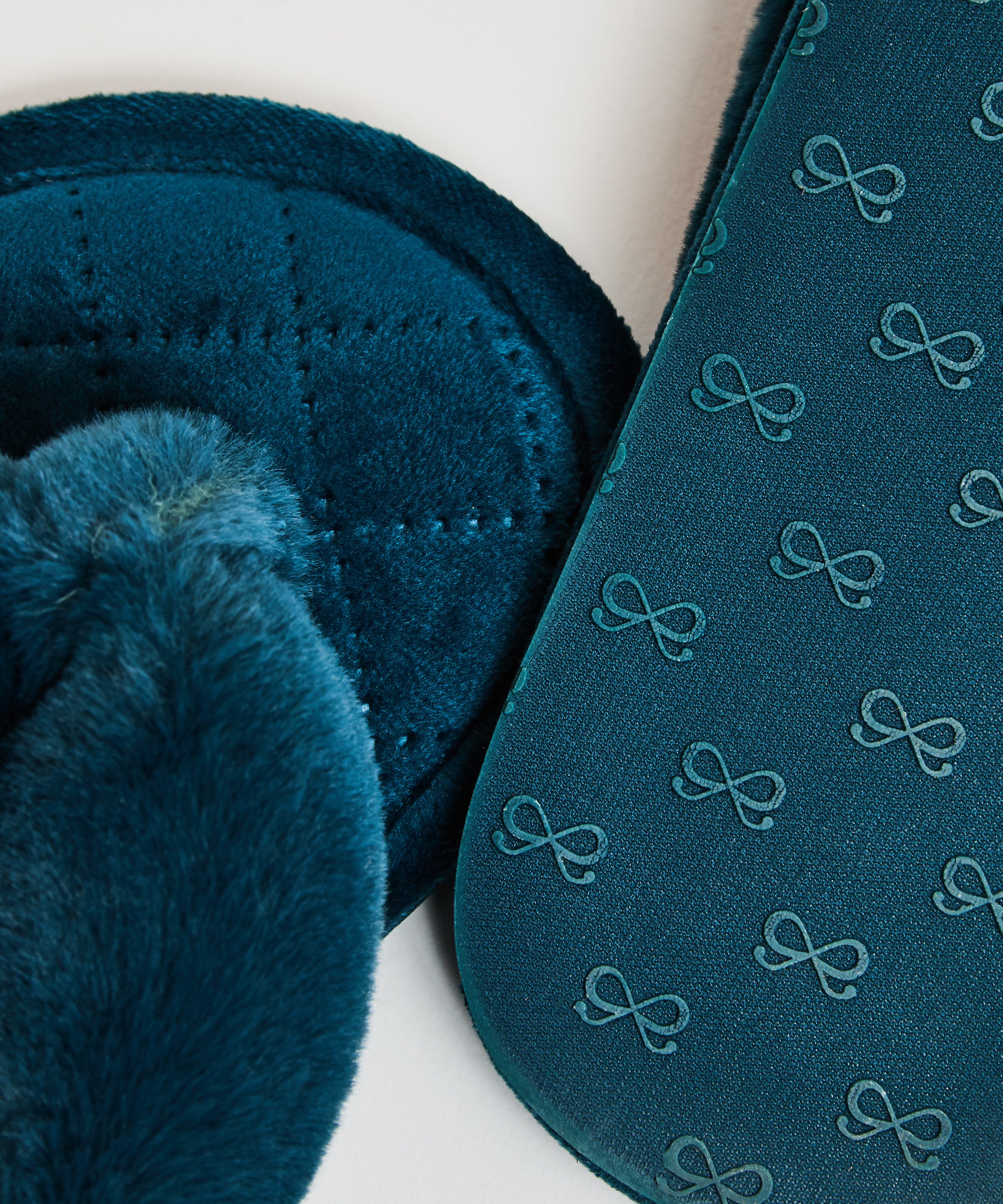 Pantuflas de terciopelo y piel sintética, Verde, main