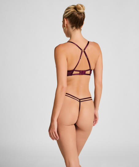 Tanga Cinnamon, Rojo