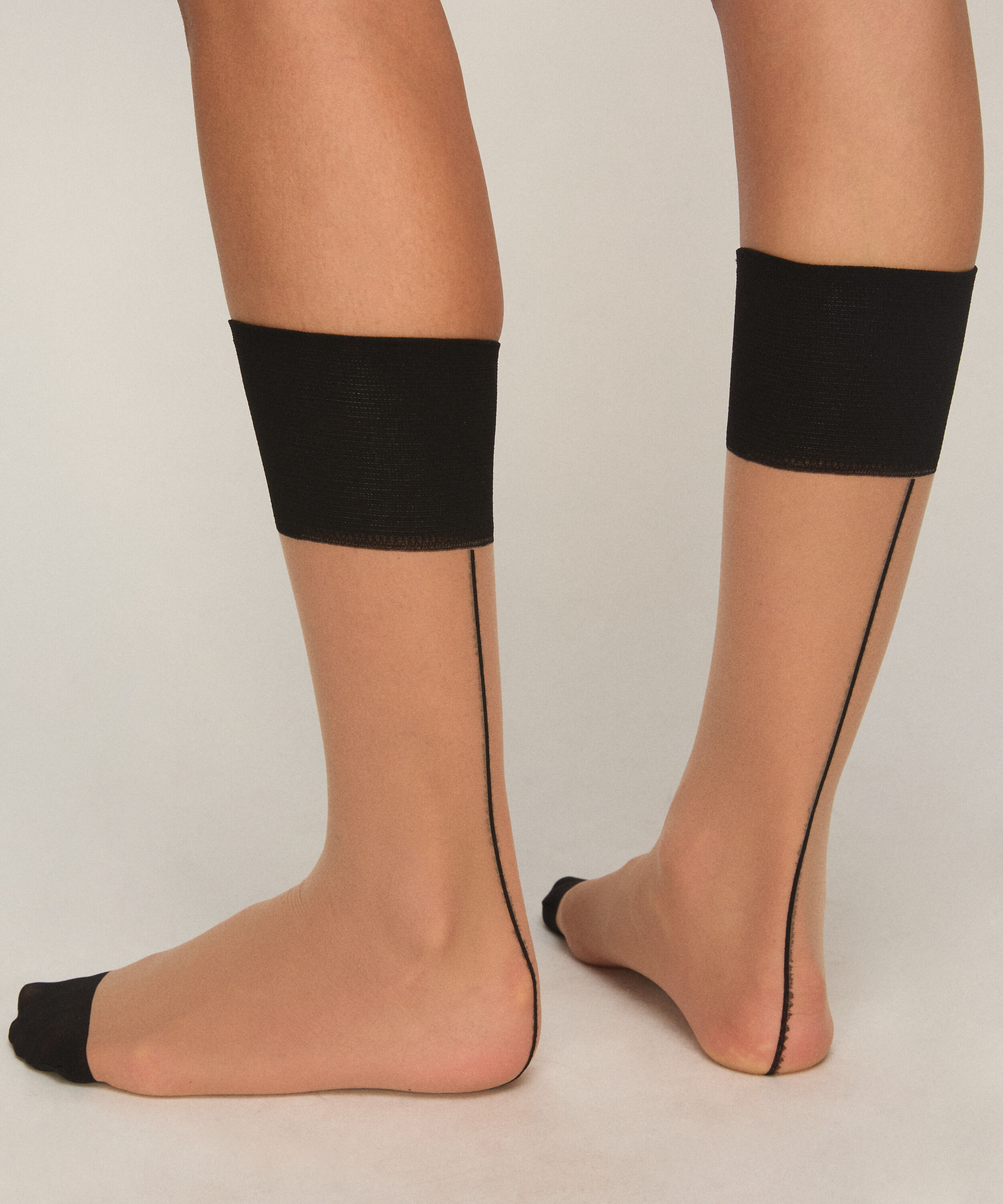 Calcetines Sheer Back Seam