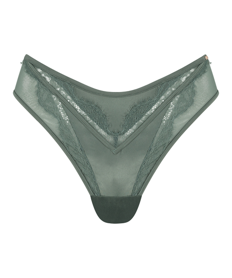 Brasile&ntilde;a Nicole, Verde