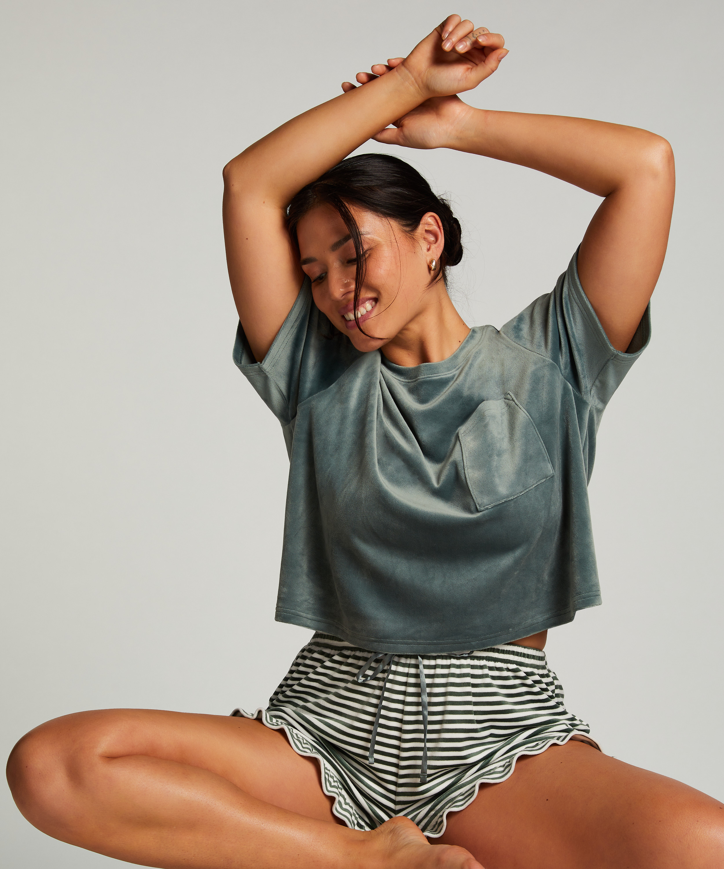 Pantalones cortos Velours Ruffle, Verde, main