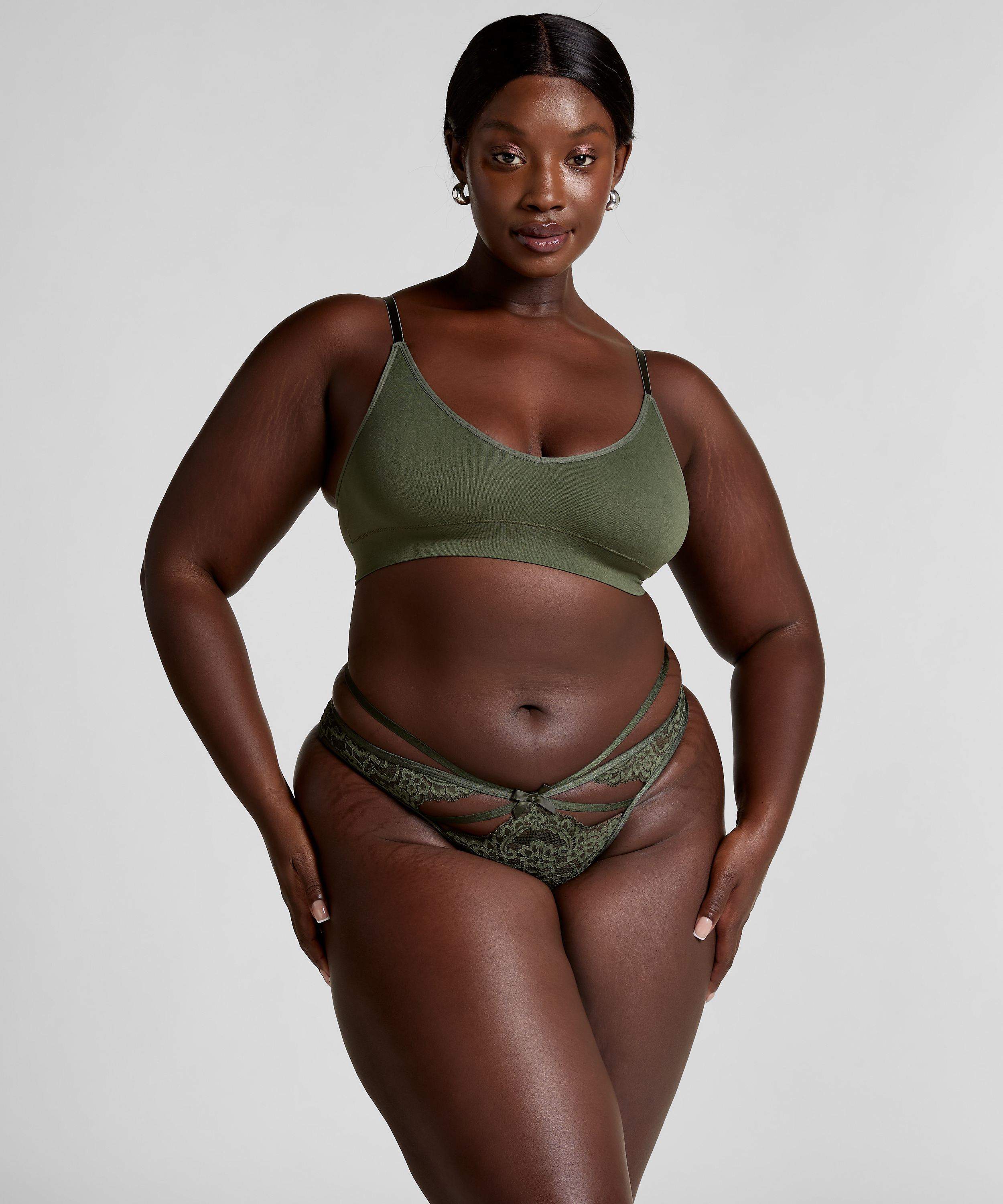 Tanga Wera, Verde, main