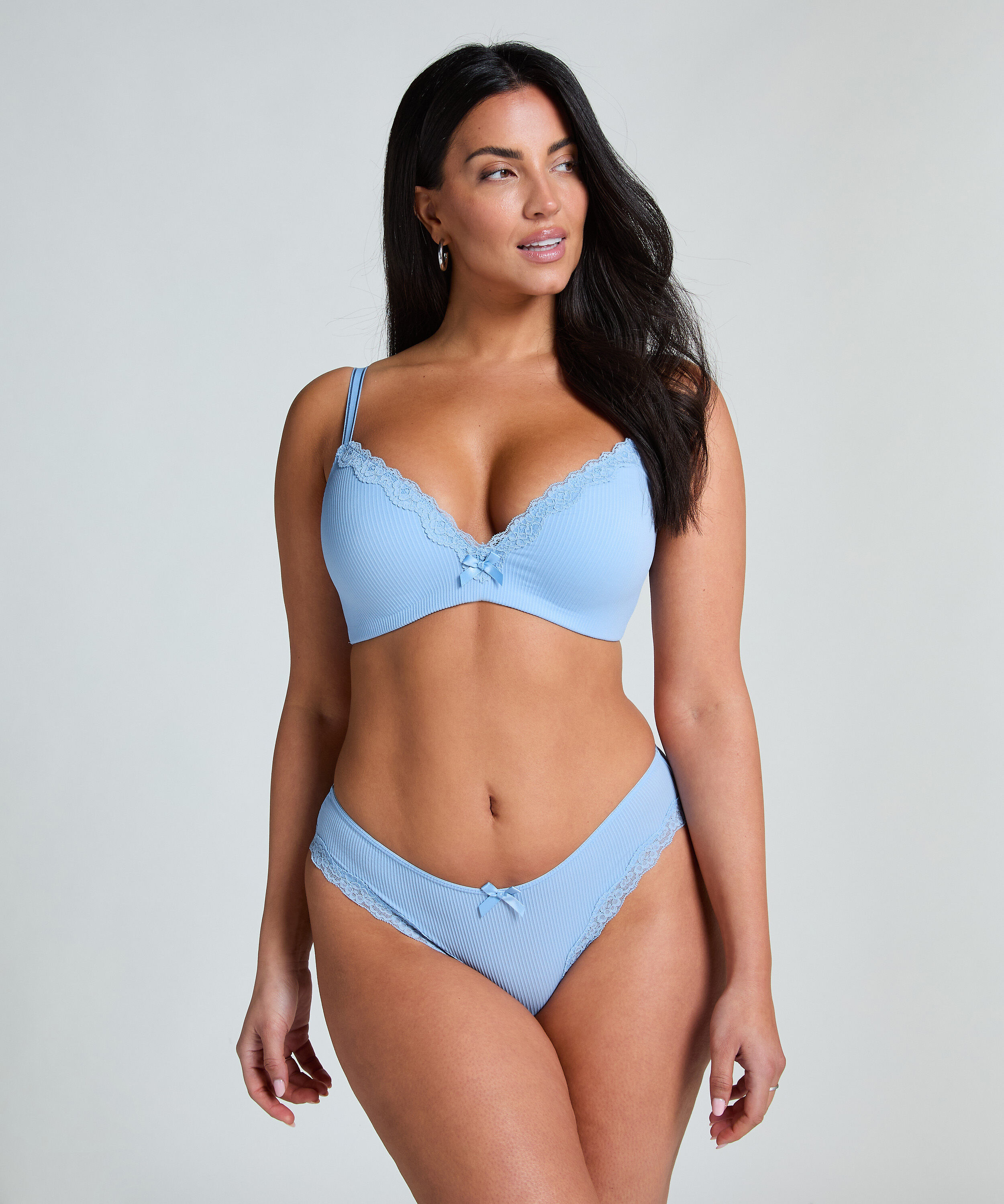 Brasileña Lola, Azul Brasileña Lola, Azul