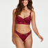 Tanga Chase Rebecca Mir, Rojo