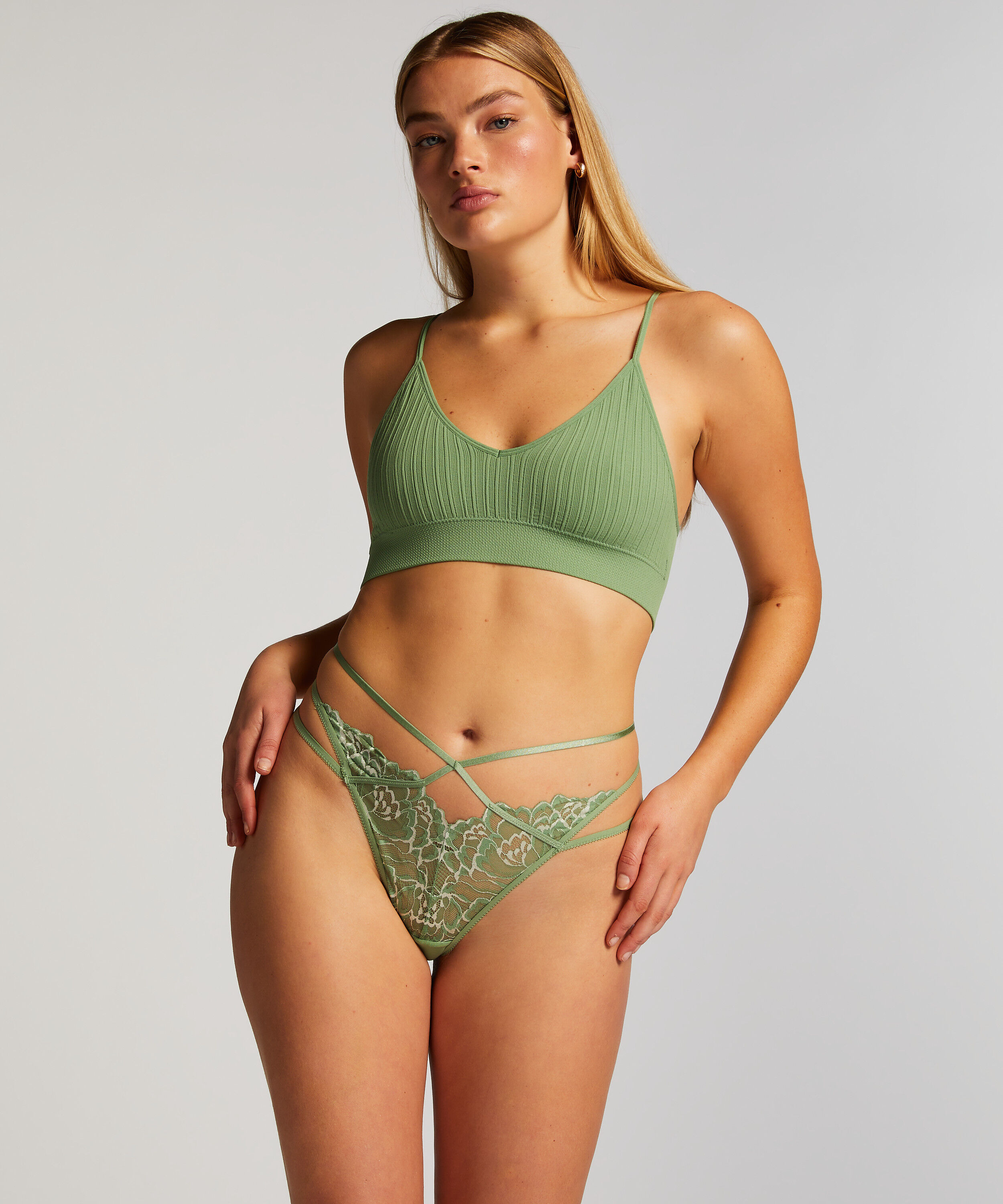 Tanga Alexia, Verde