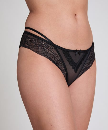 Brasileña Anna, Negro