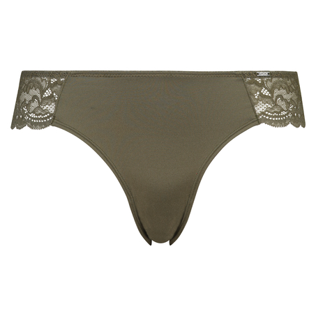 Brasile&ntilde;a Angie, Verde