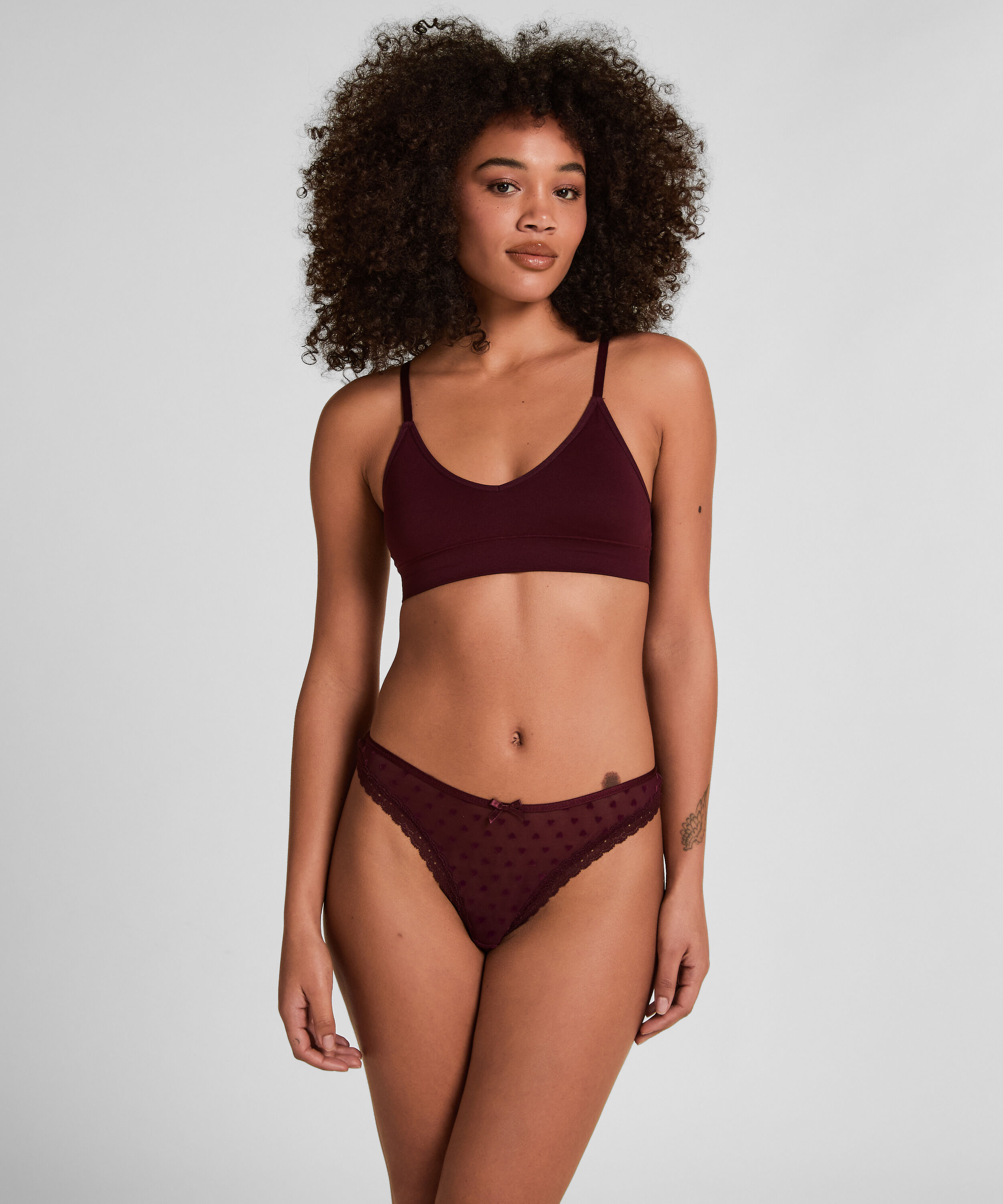 Tanga Phoebe, Morado