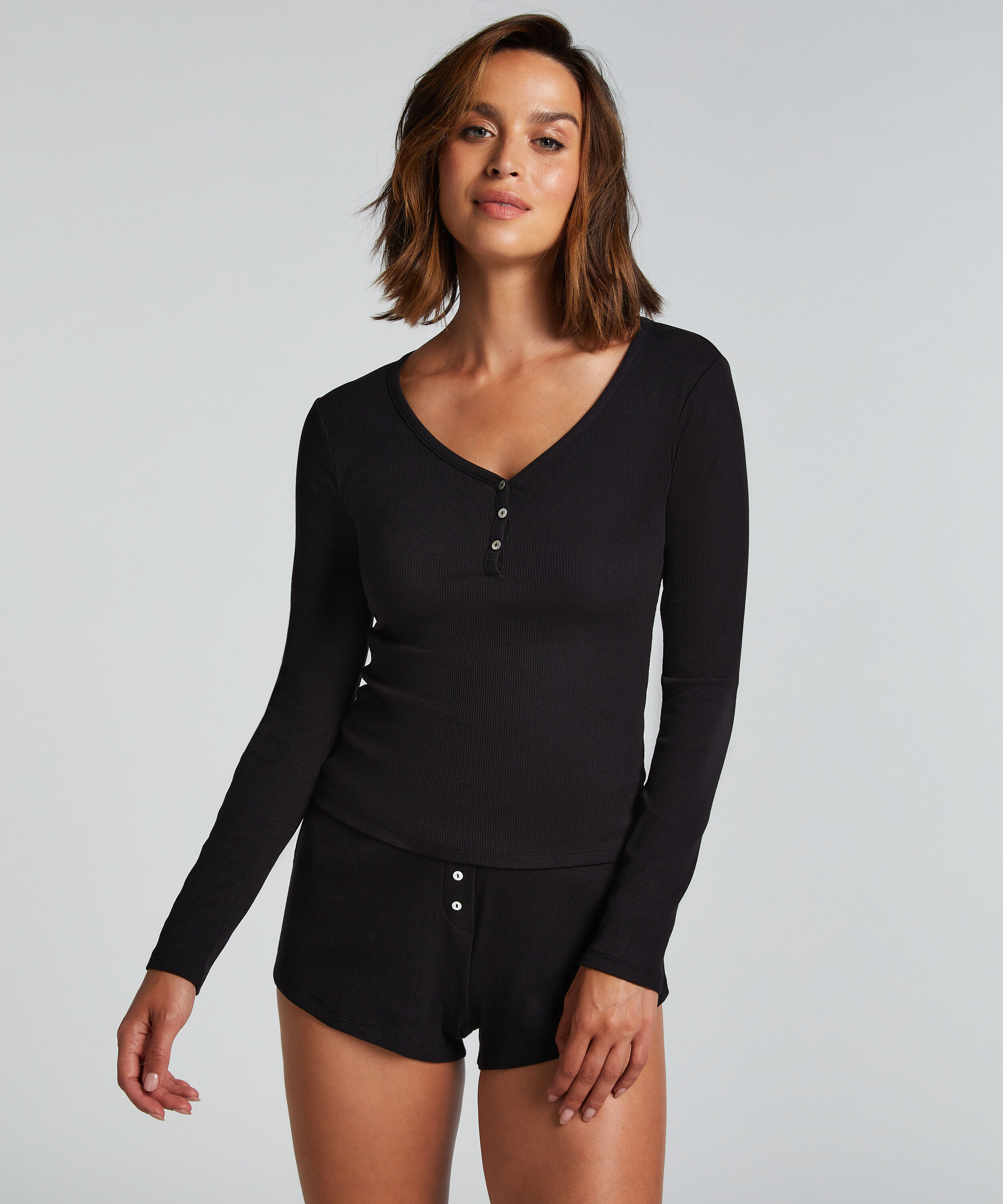Conjunto de pijama, Negro