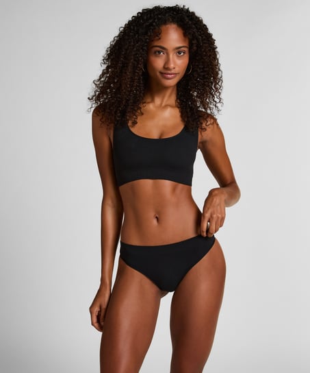 Tanga de tiro alto Dianne, Negro