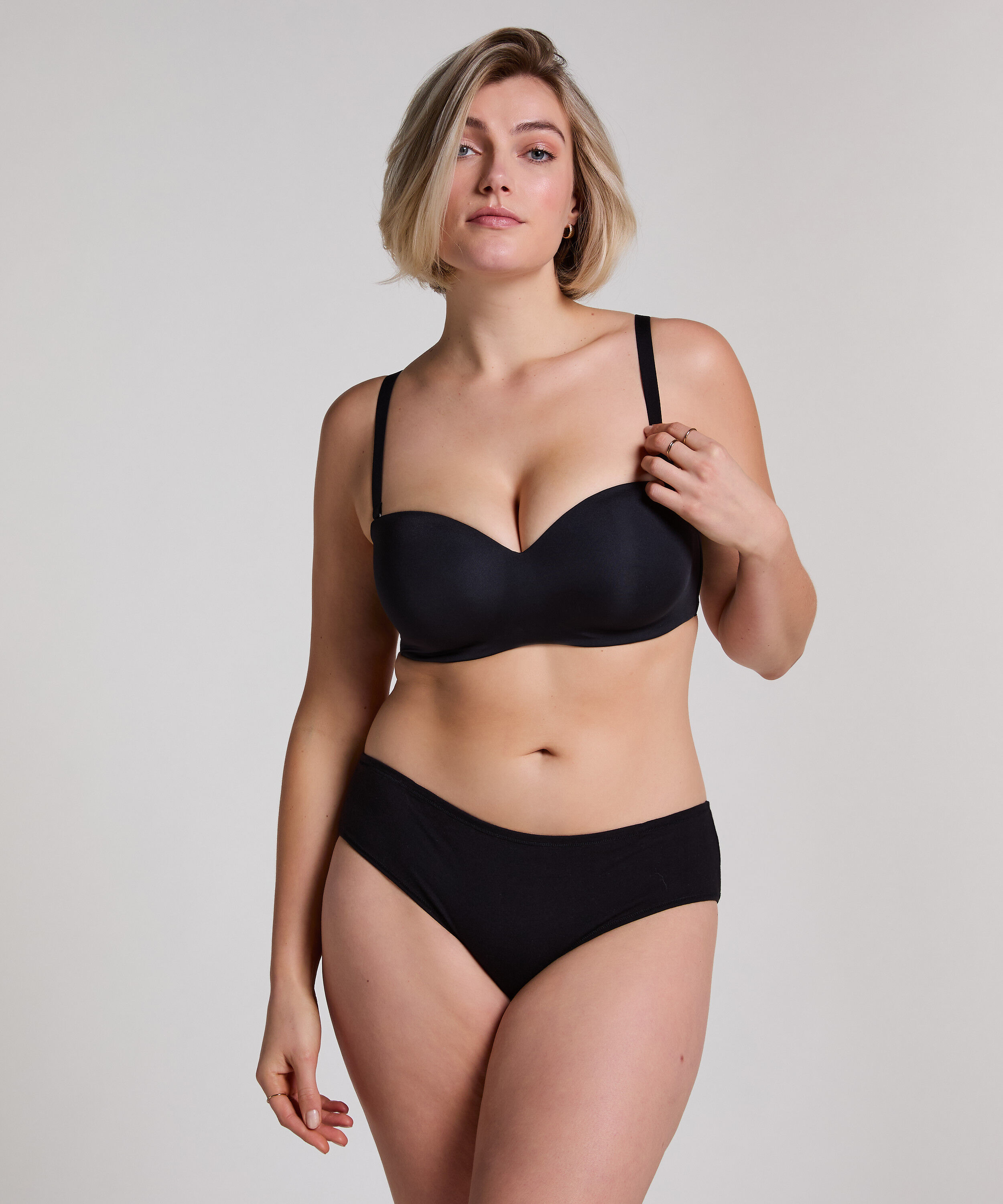 Sujetador push-up de aros sin tirantes y preformado Smooth