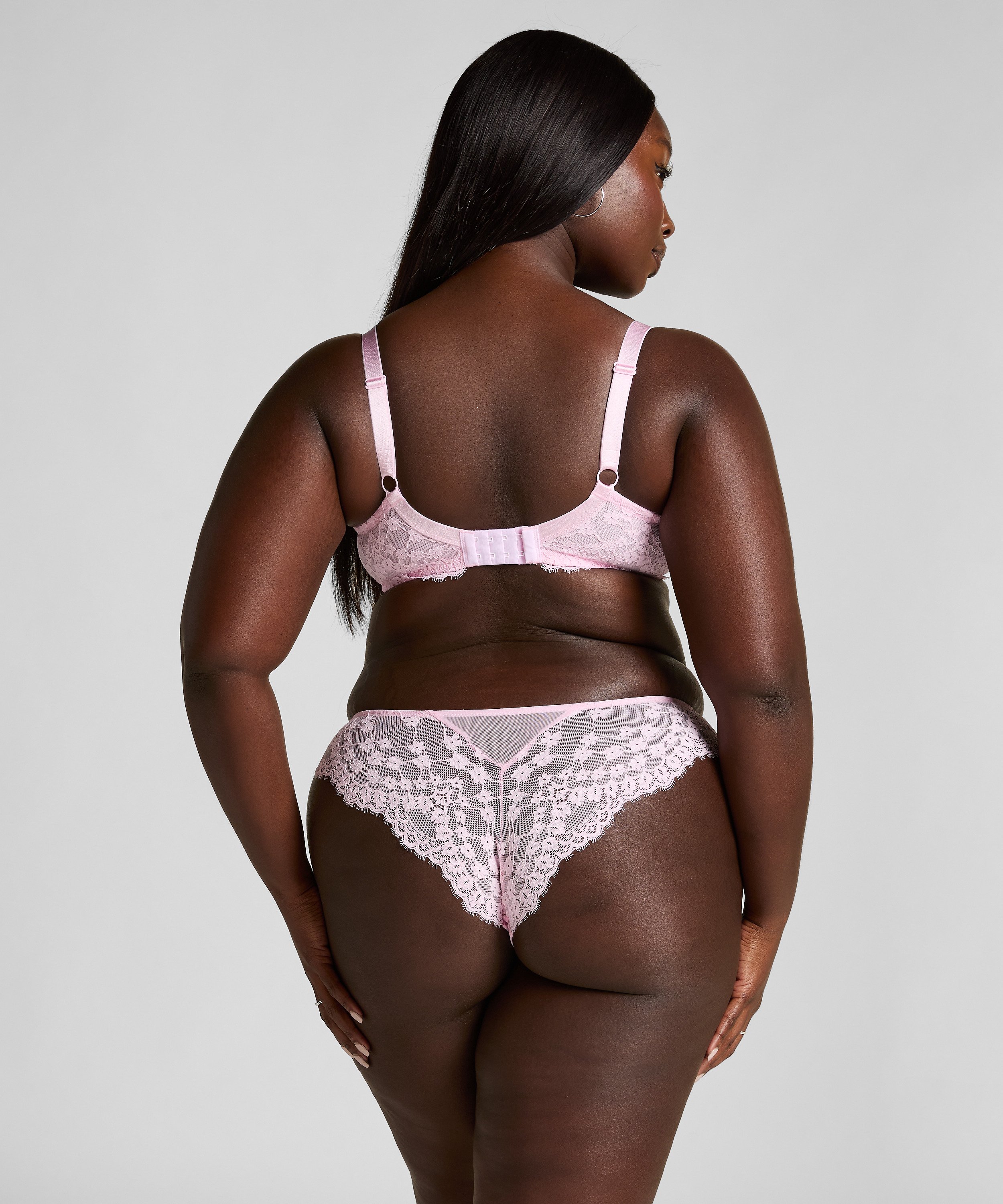 Brasile&ntilde;a Daisy, Rosa, main